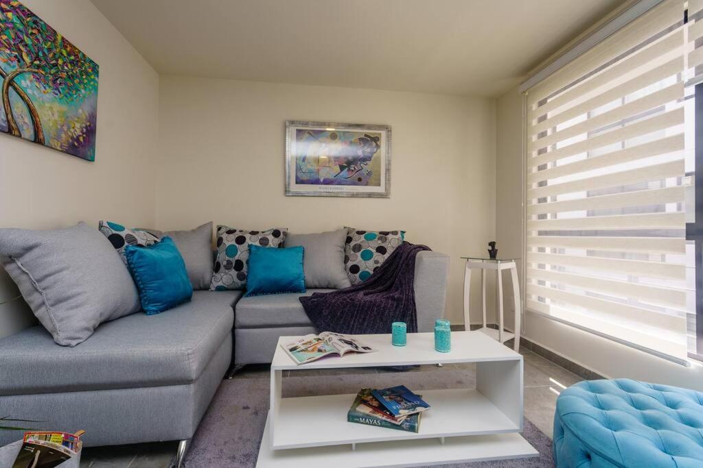 Cálido apartamento cerca de Santa María la Ribera photo 3