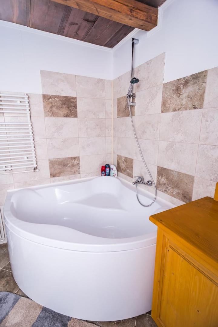 Lazar Guesthouse