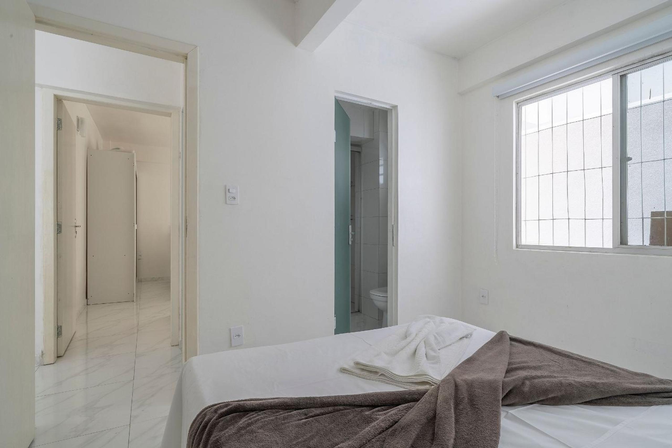 JLP - Apartamentos a 260m da Meia Praia Itapema/SC