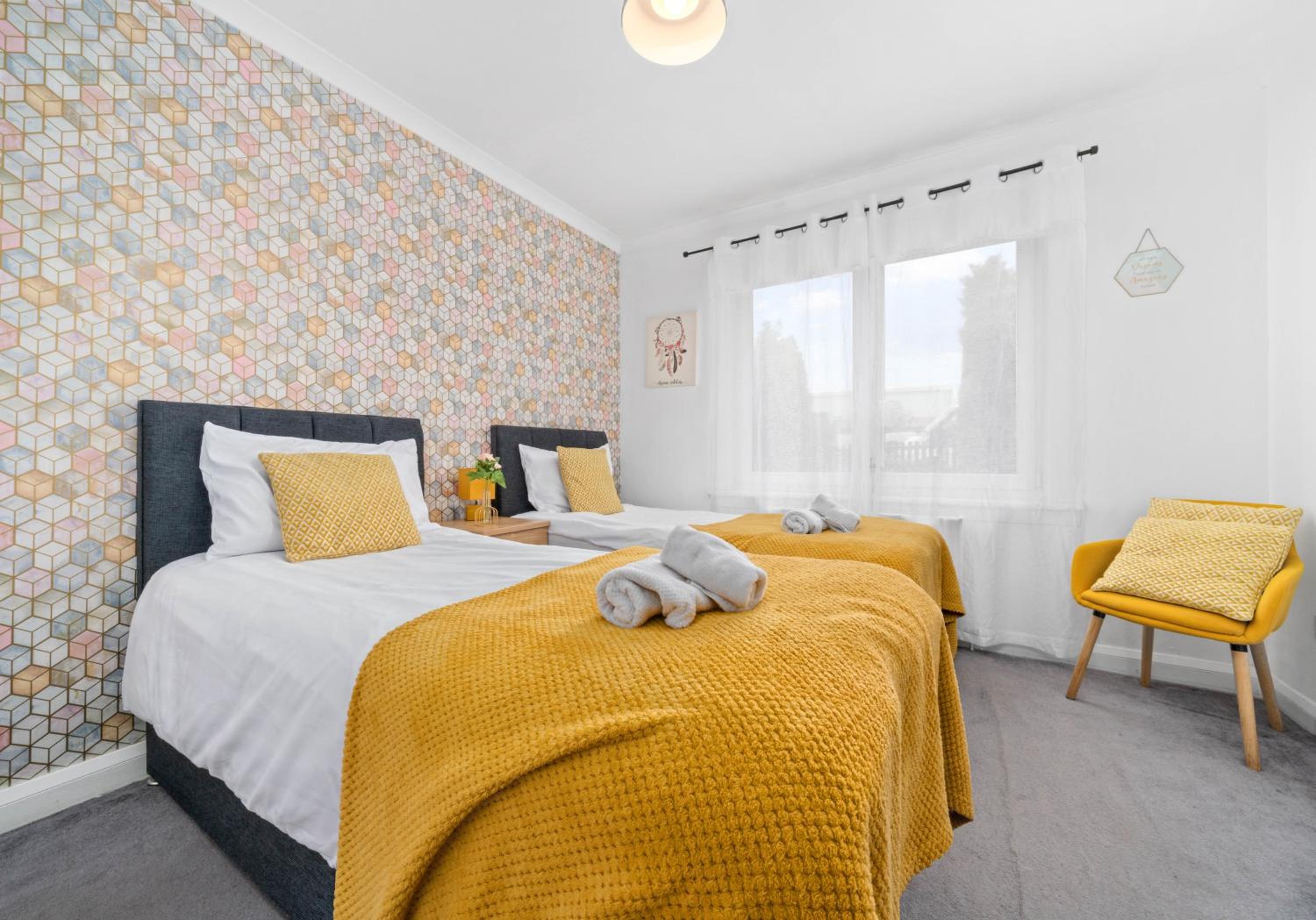 Anderson Apartment by Klass Living Motherwell view 3