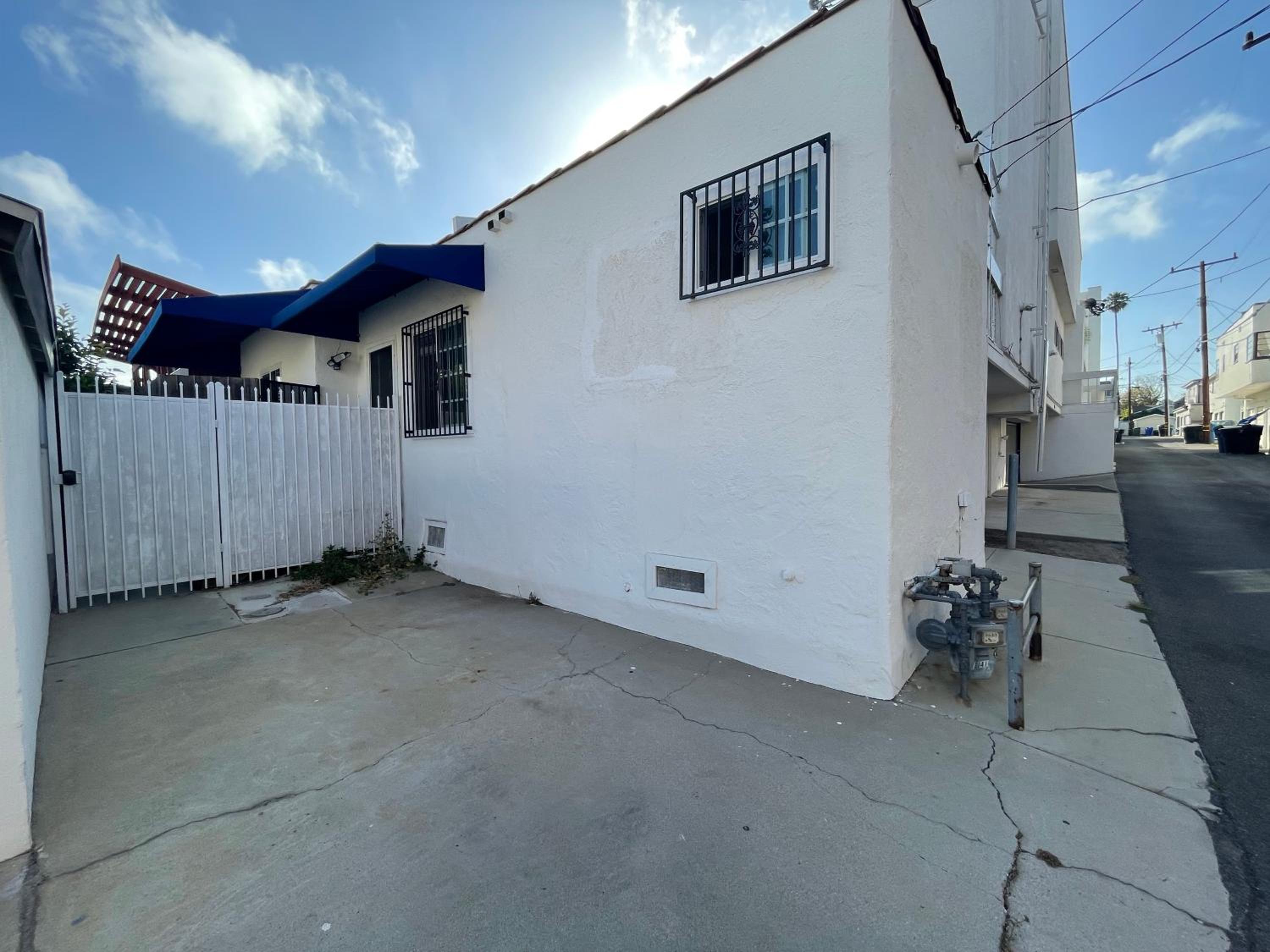 Your home away from home in beautiful Santa Monica