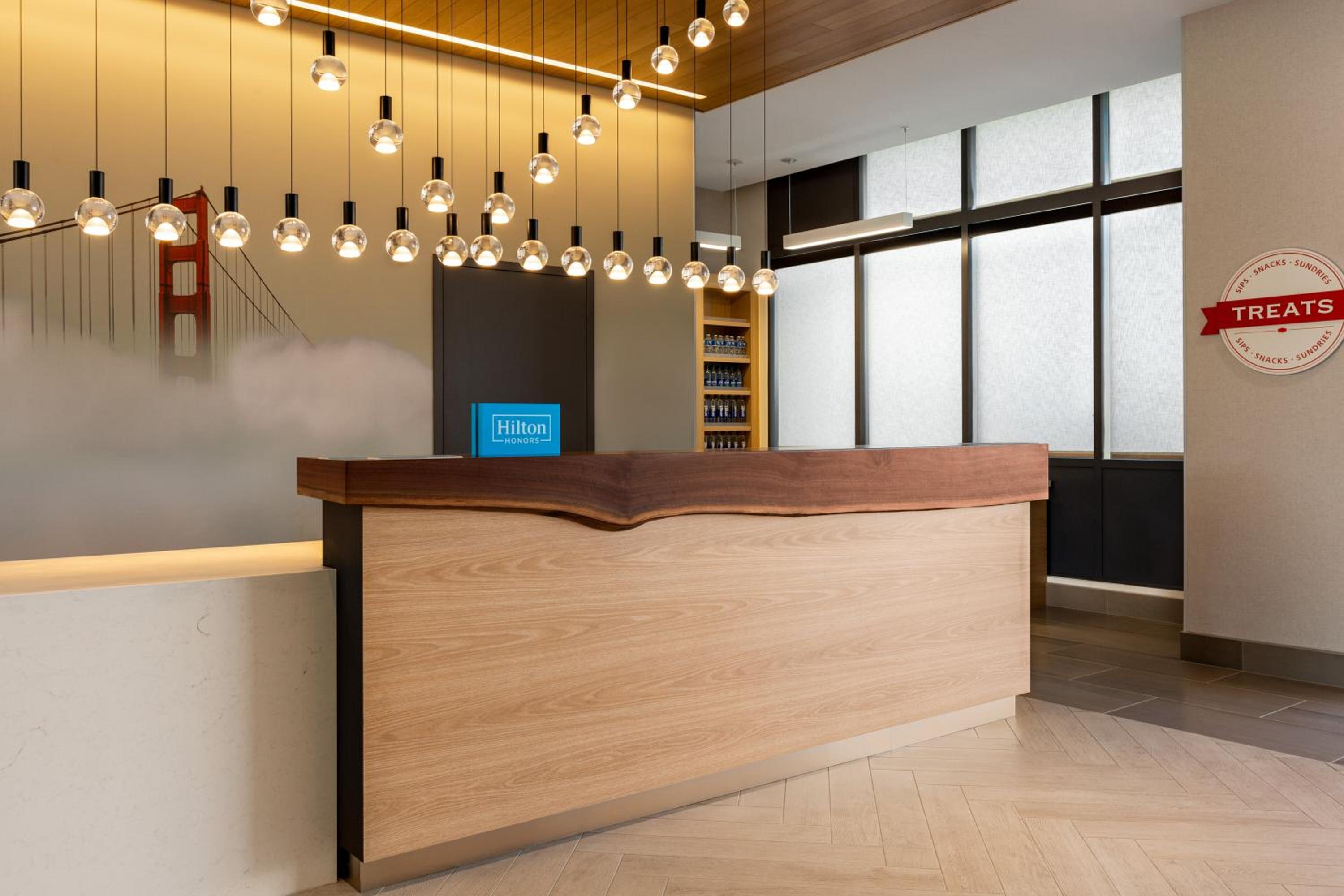 Hampton Inn  Suites San Mateo-San Francisco Airport - Property Image 1