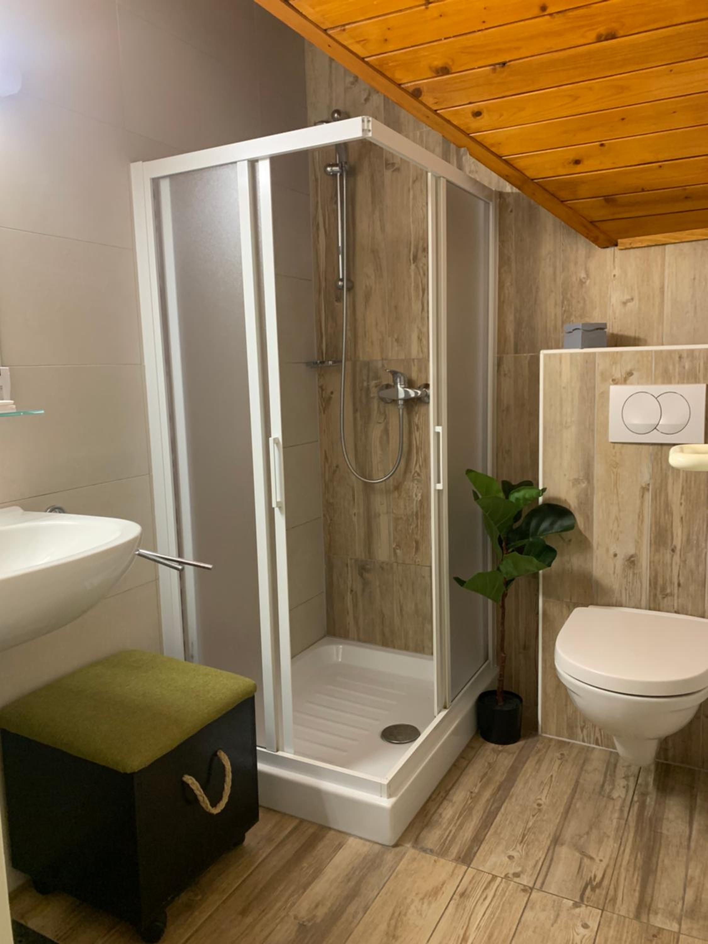Apartma AS