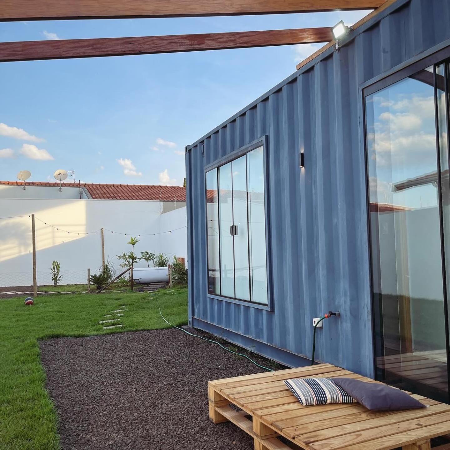 Casa Container Blackhawk
