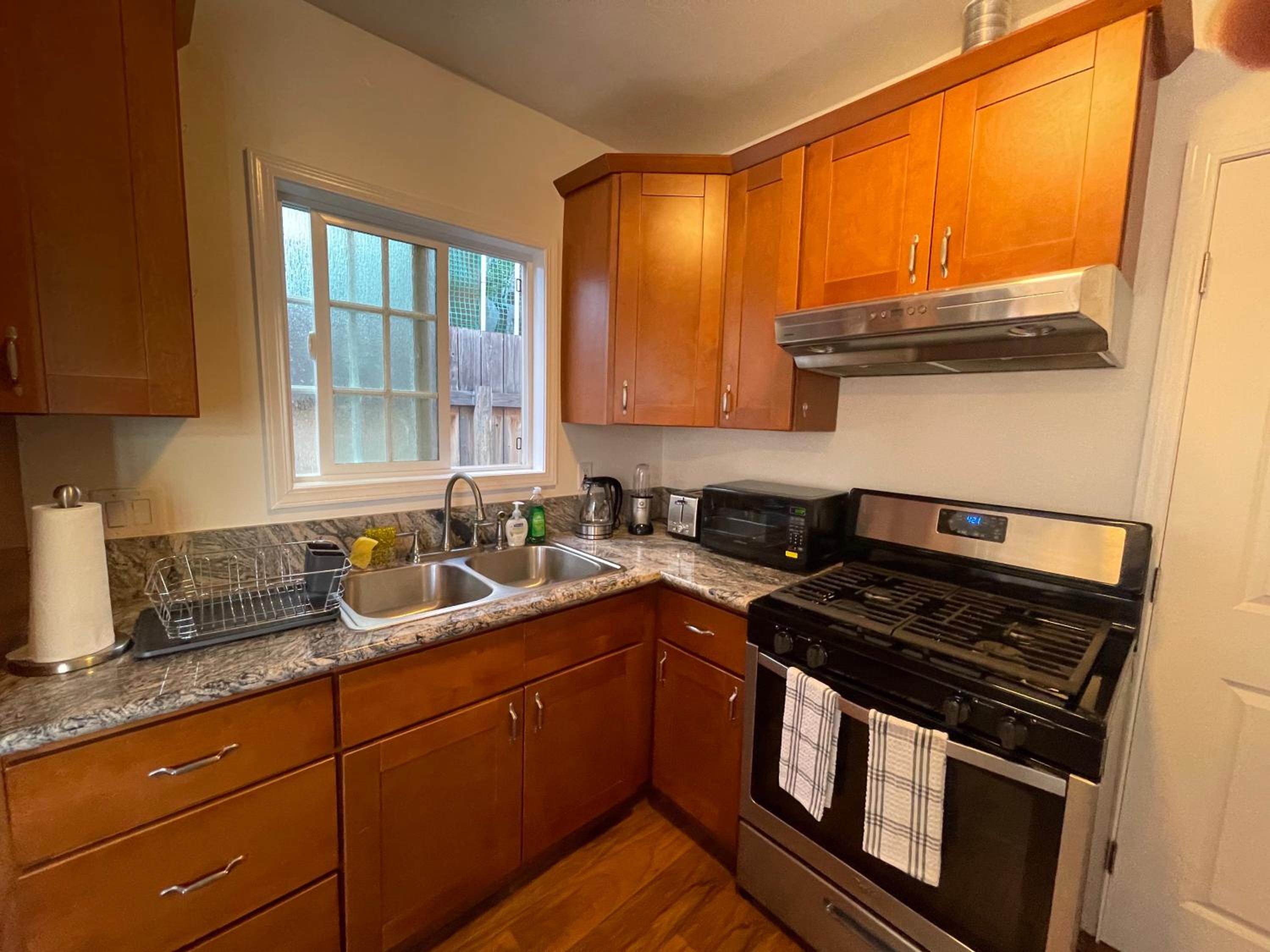 Your home away from home in beautiful Santa Monica