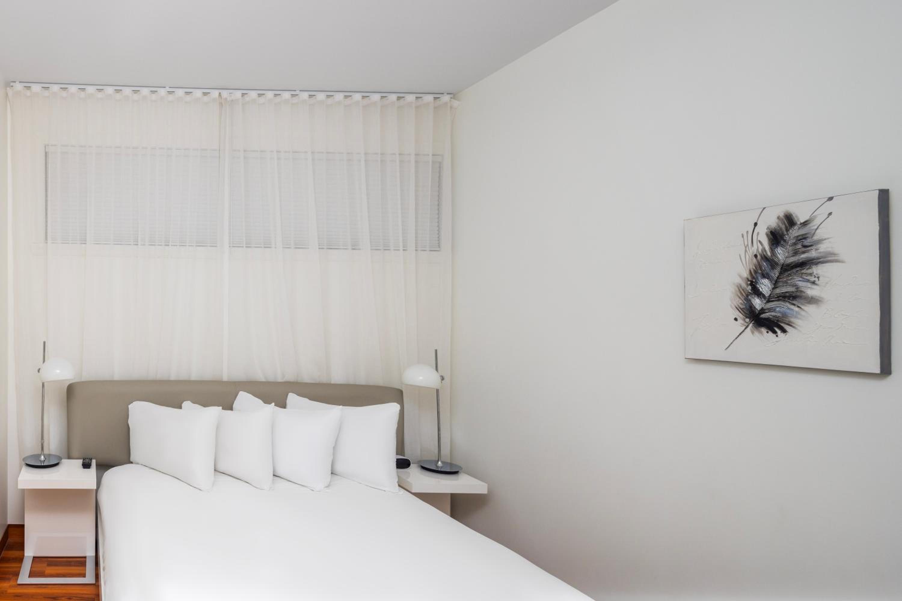 Trois-rivieres Vacations - Les Suites de Laviolette Ascend Hotel Collection - Property Image 52