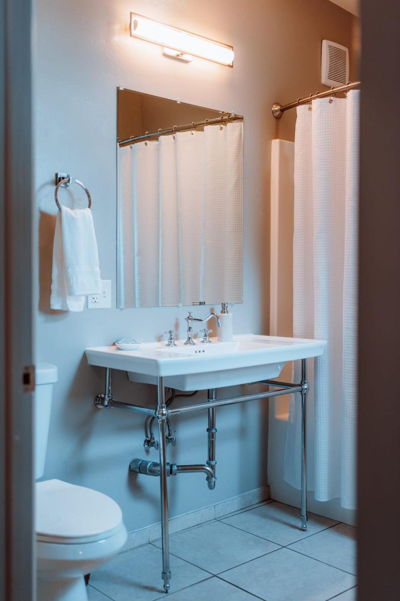 Ashland Vacations - Ashland Luxe- Pet Friendly-Walkable - Property Image 18