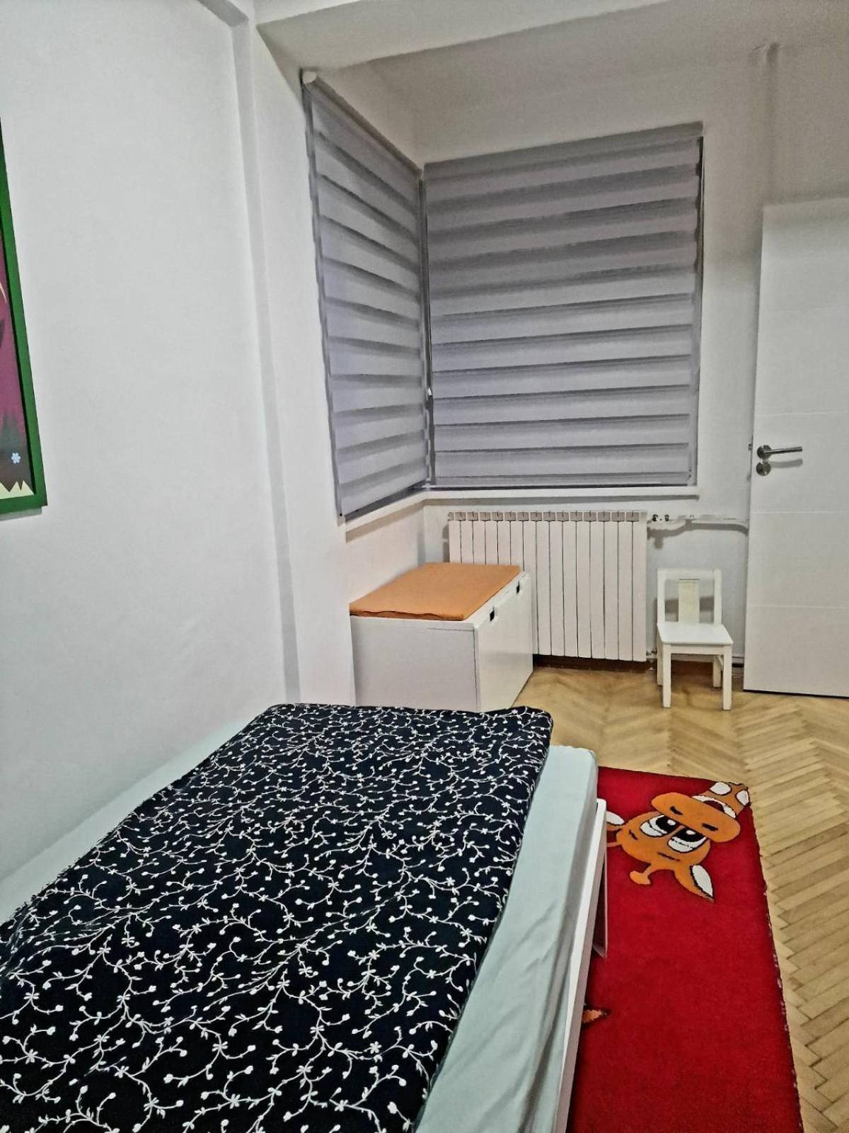 Bright, modern - 2 bedroom condo view 4