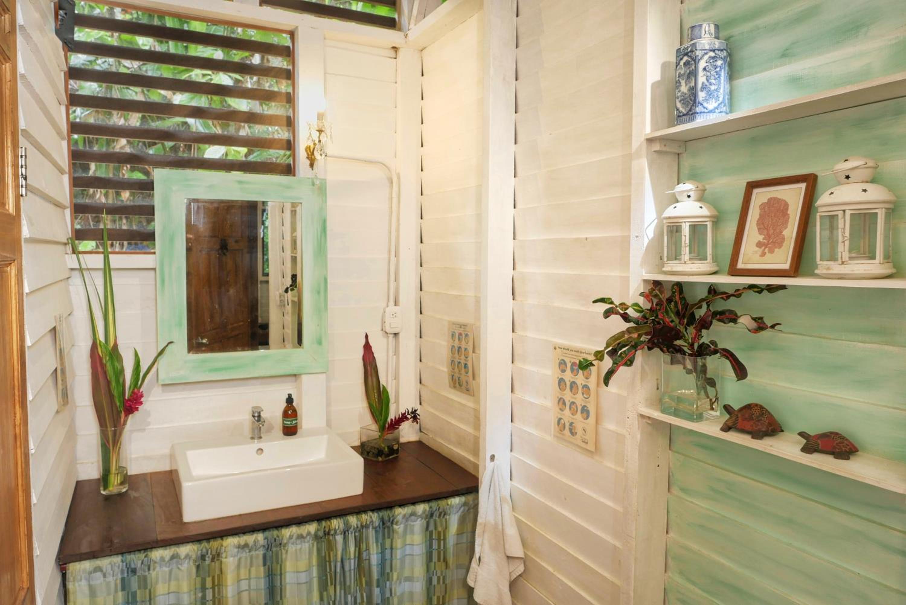 Cocoa Jungle Art Villa 8 min by car from Cocles Beach