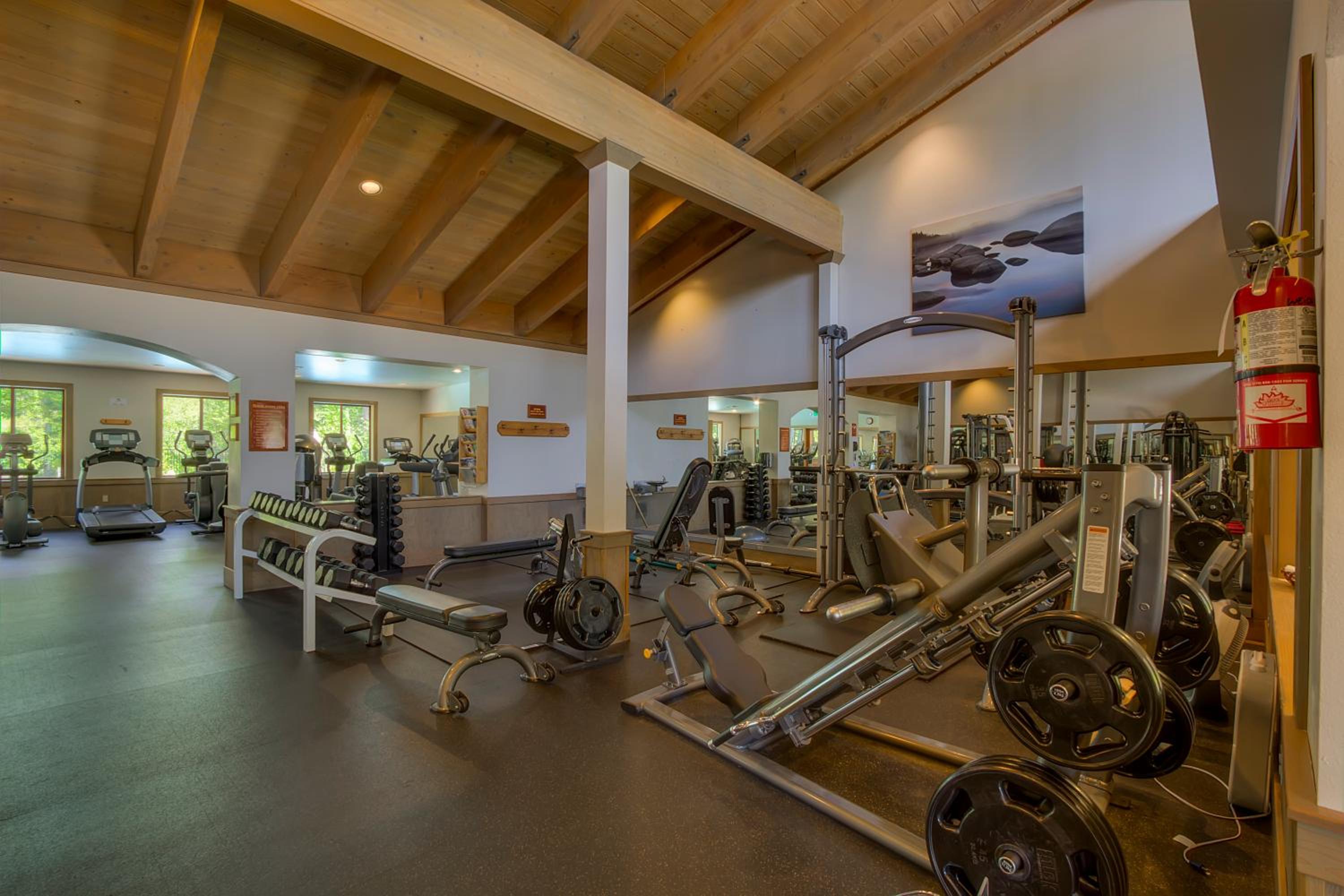 Lake Tahoe Vacations - Bitter Brush- Hot Tub- Pool Table- Ski Shuttle- Pet Friendly - Property Image 14