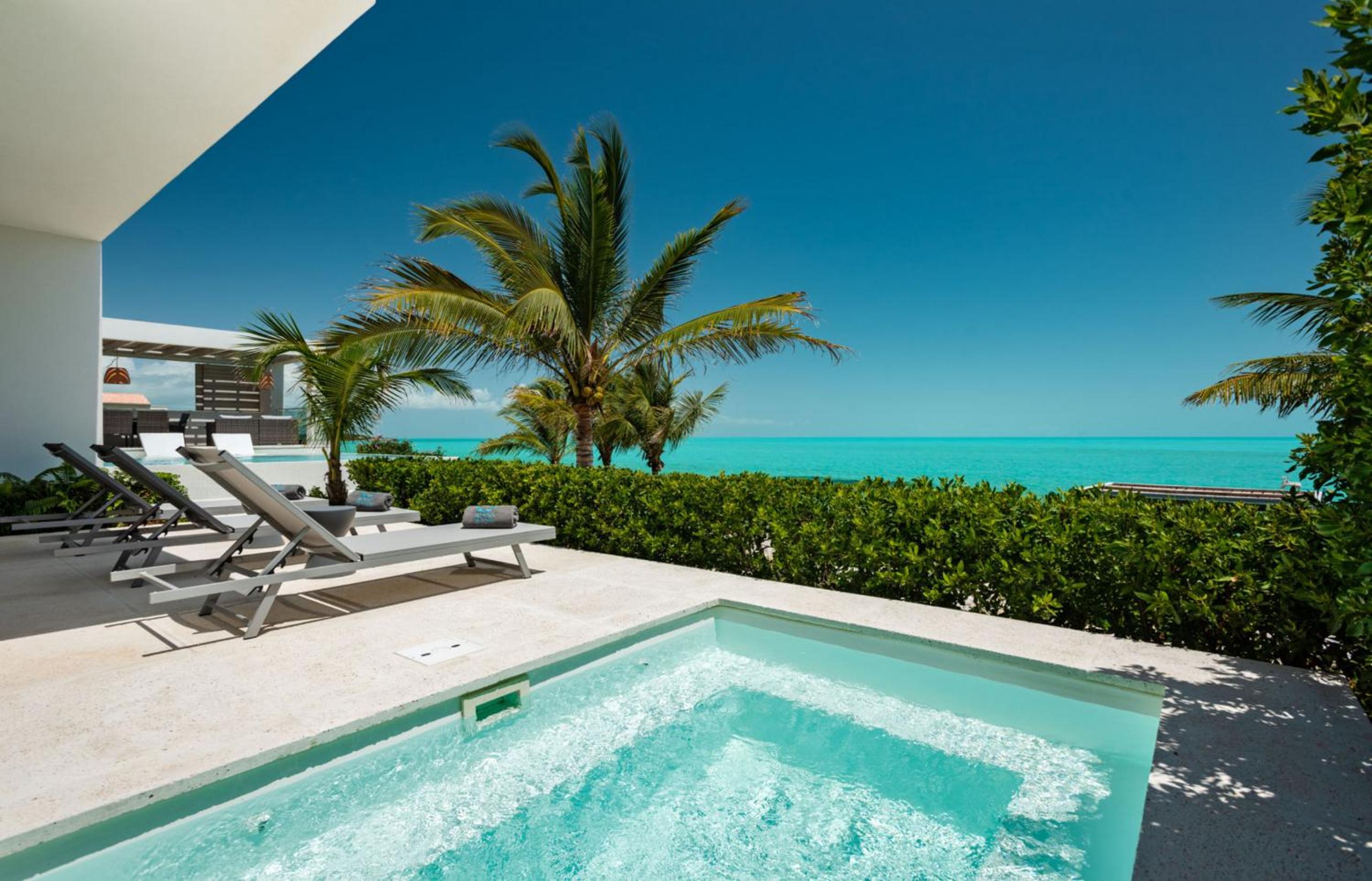 Ocean Dream 5 BR Villa Aqua view 4