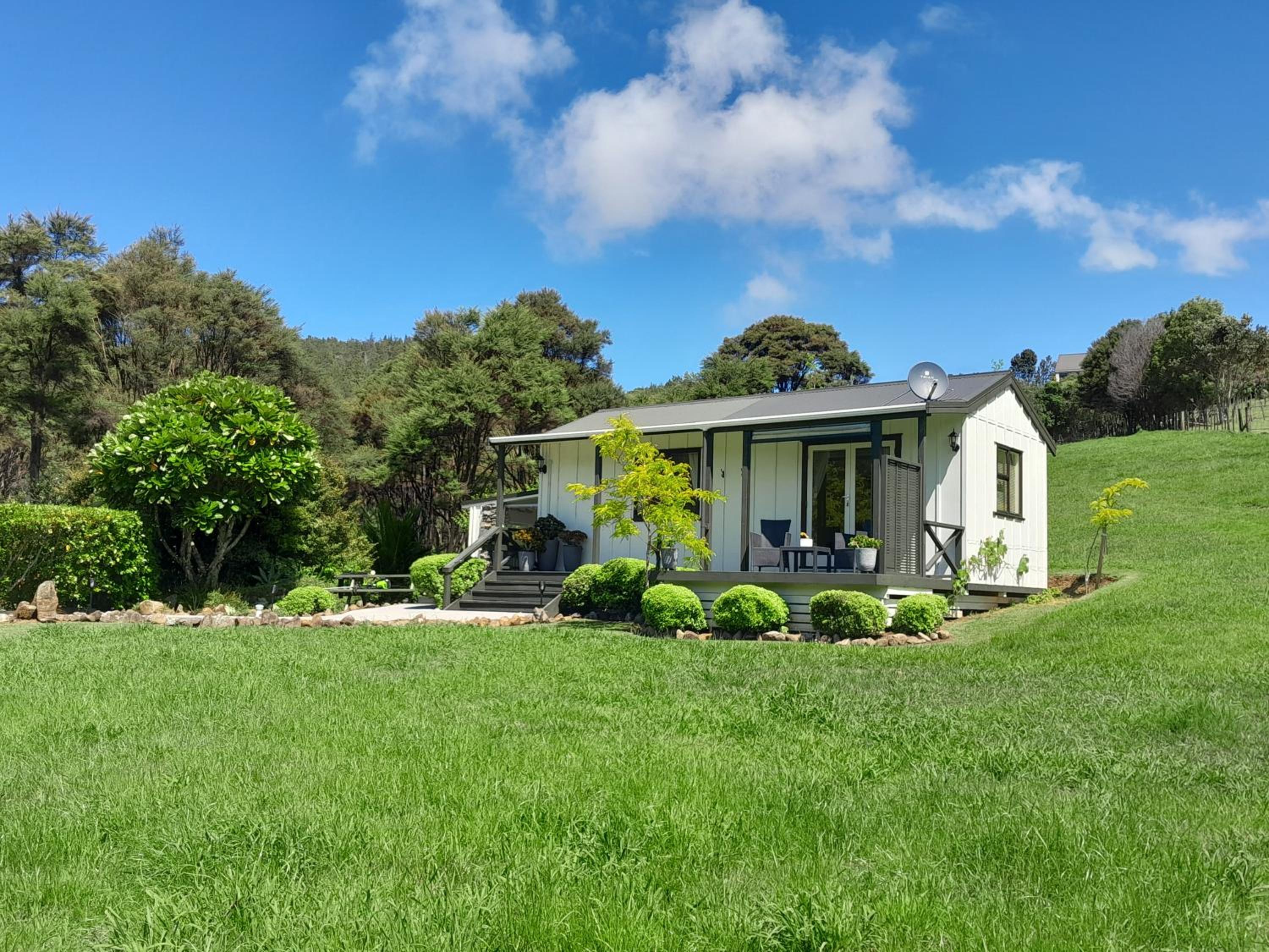 Kuaotunu's Peebles Cottage view 2