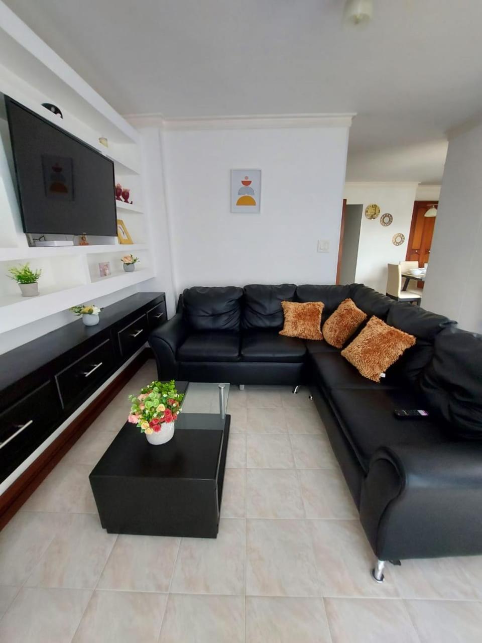 Apartamento VISTA AZUL RODADERO LAURELES 801