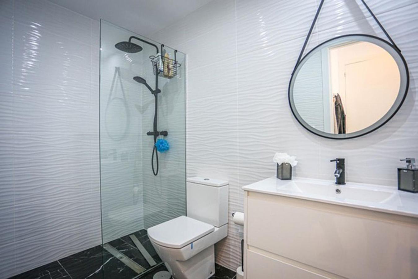 Stylish and modern condo in Villamartin