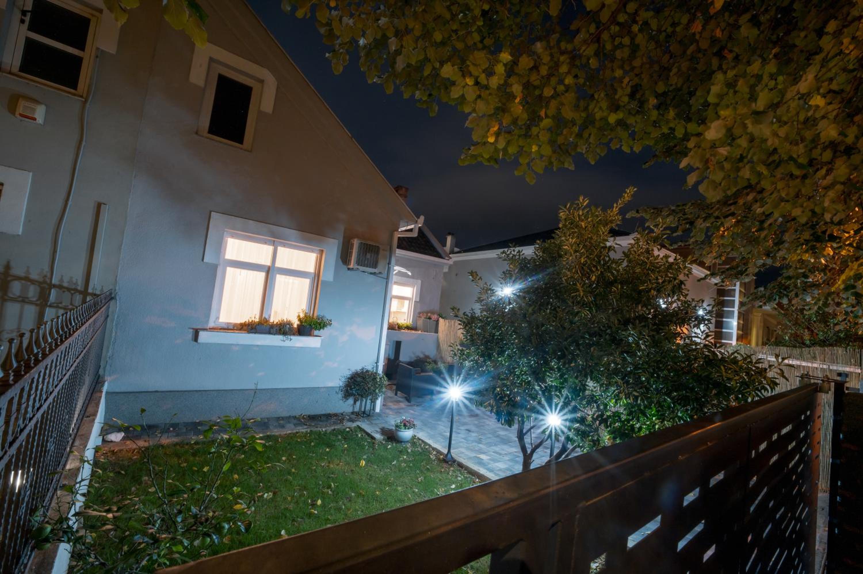 Ema's Oasis Mostar House, Your Perfect Getaway, Free Private Parking and Garden