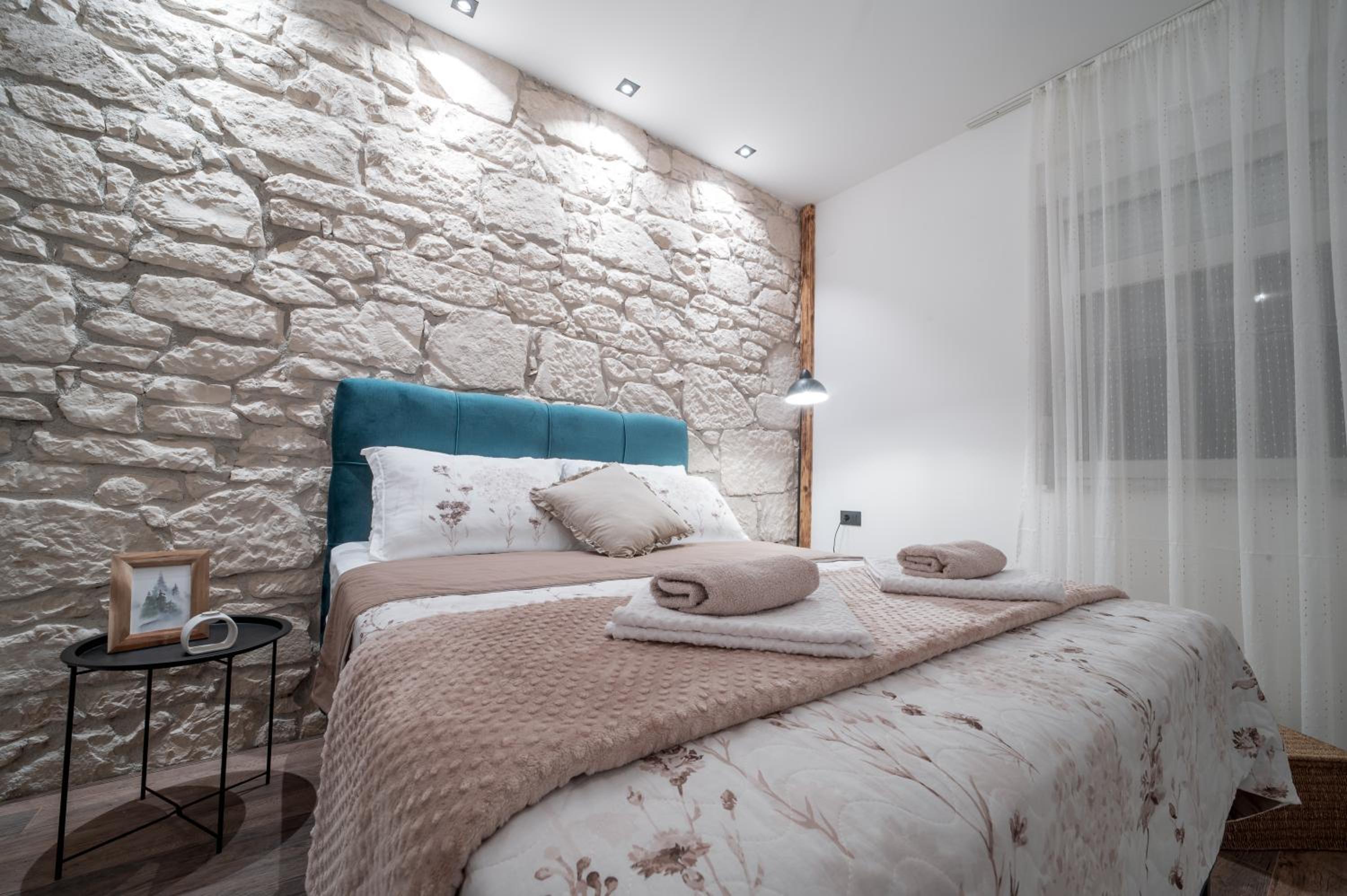 Ema's Oasis Mostar House, Your Perfect Getaway, Free Private Parking and Garden