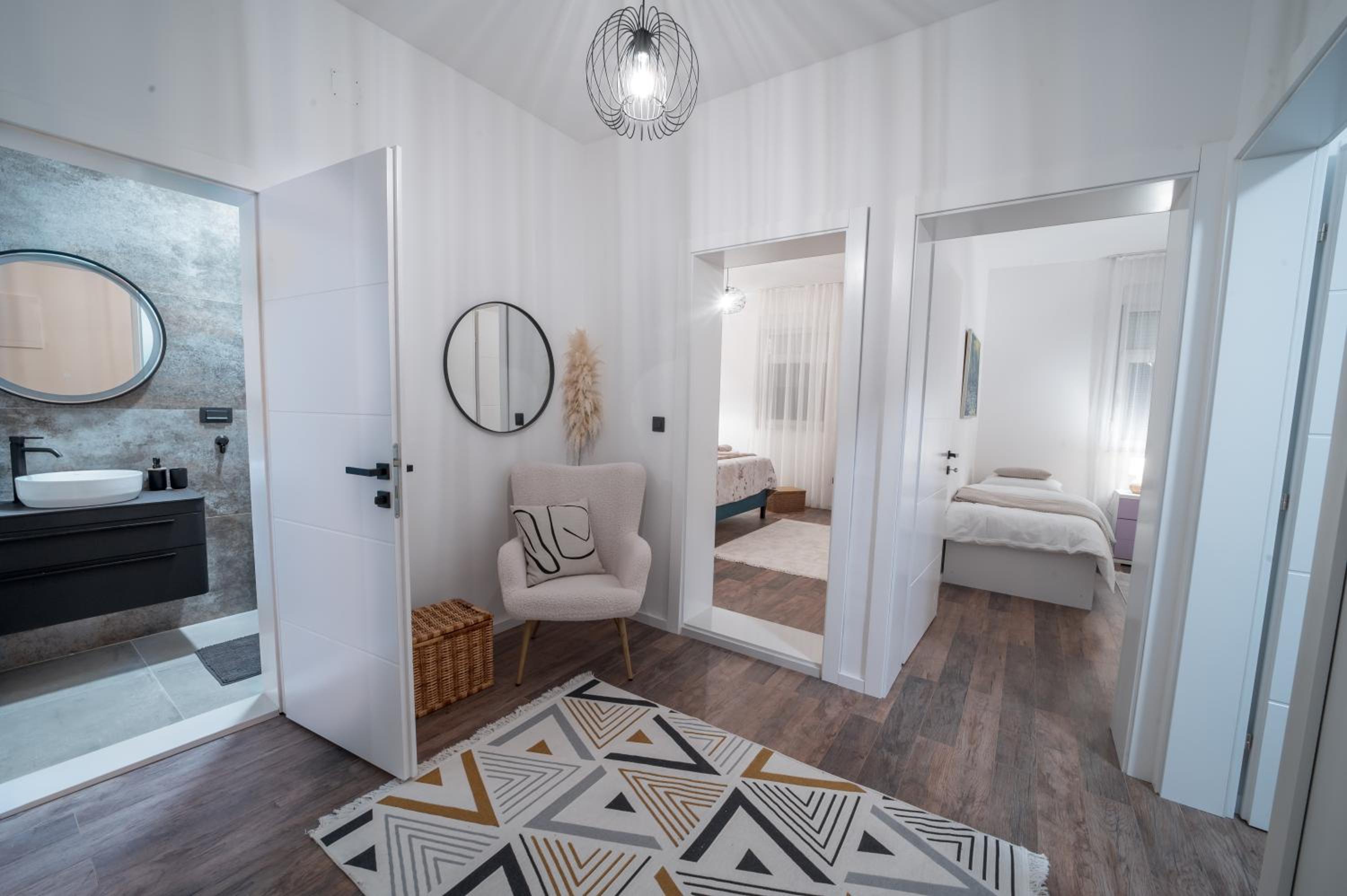 Ema's Oasis Mostar House, Your Perfect Getaway, Free Private Parking and Garden