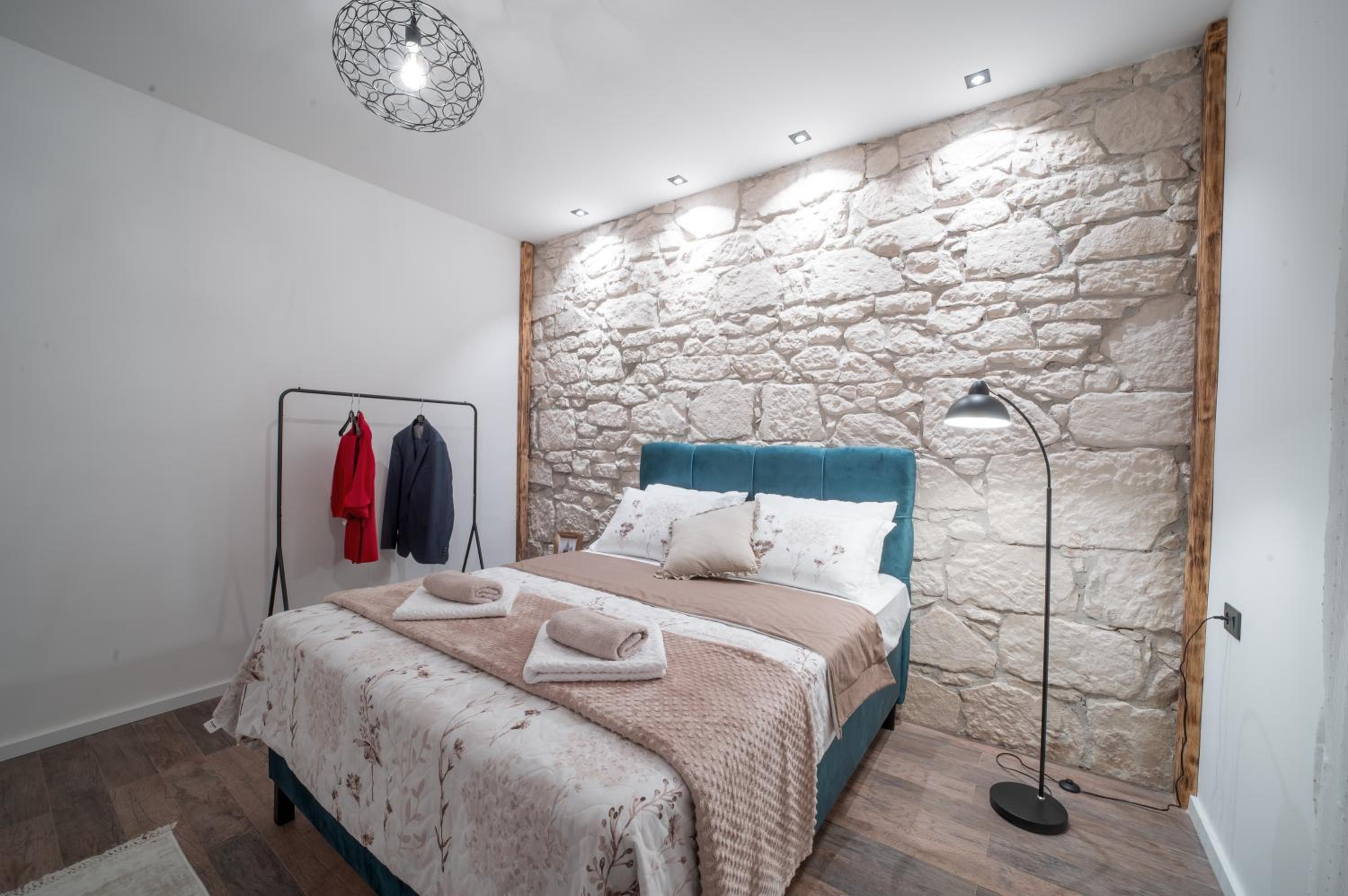 Ema's Oasis Mostar House, Your Perfect Getaway, Free Private Parking and Garden