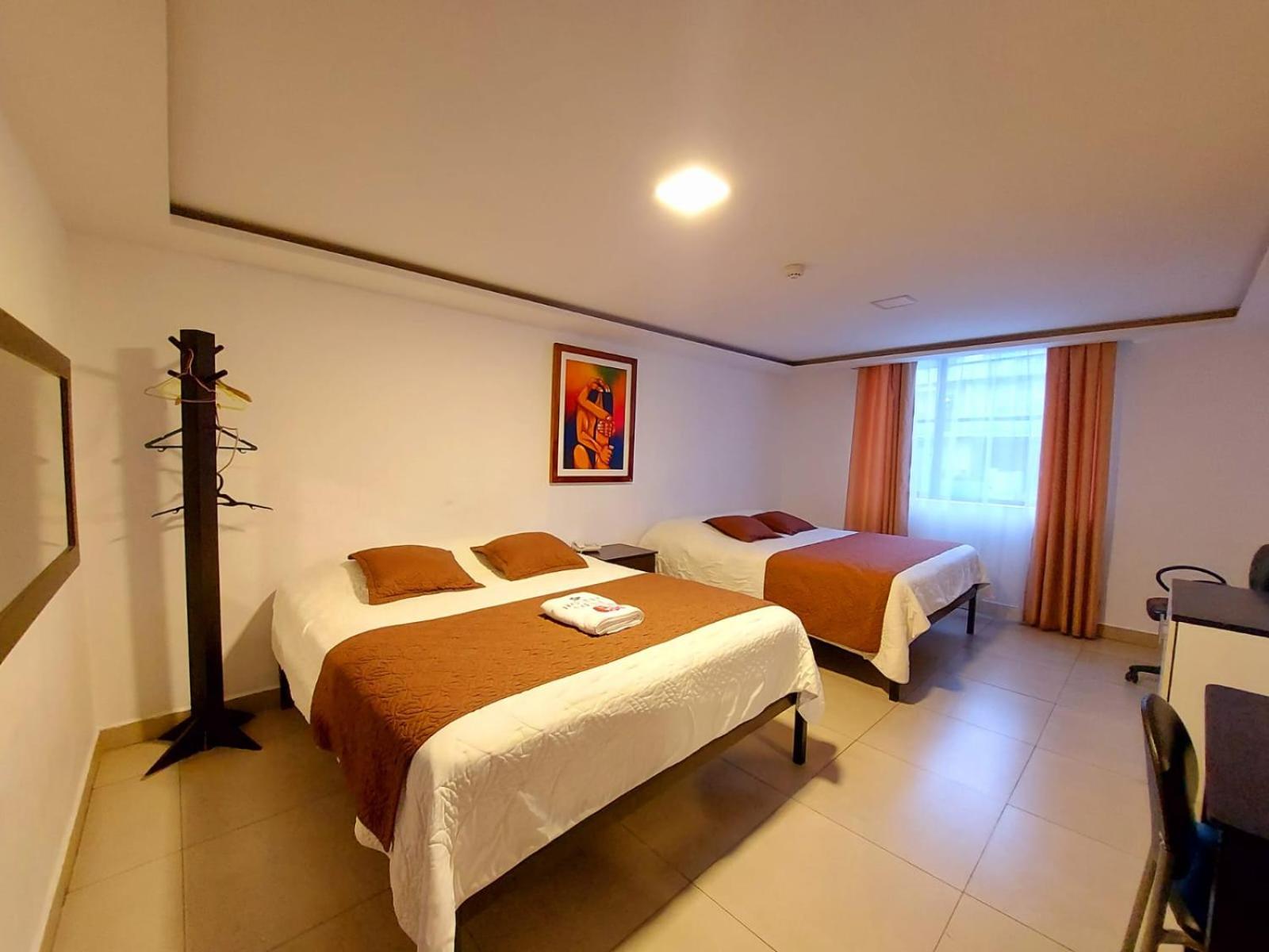 SIENA Inn HOSTAL