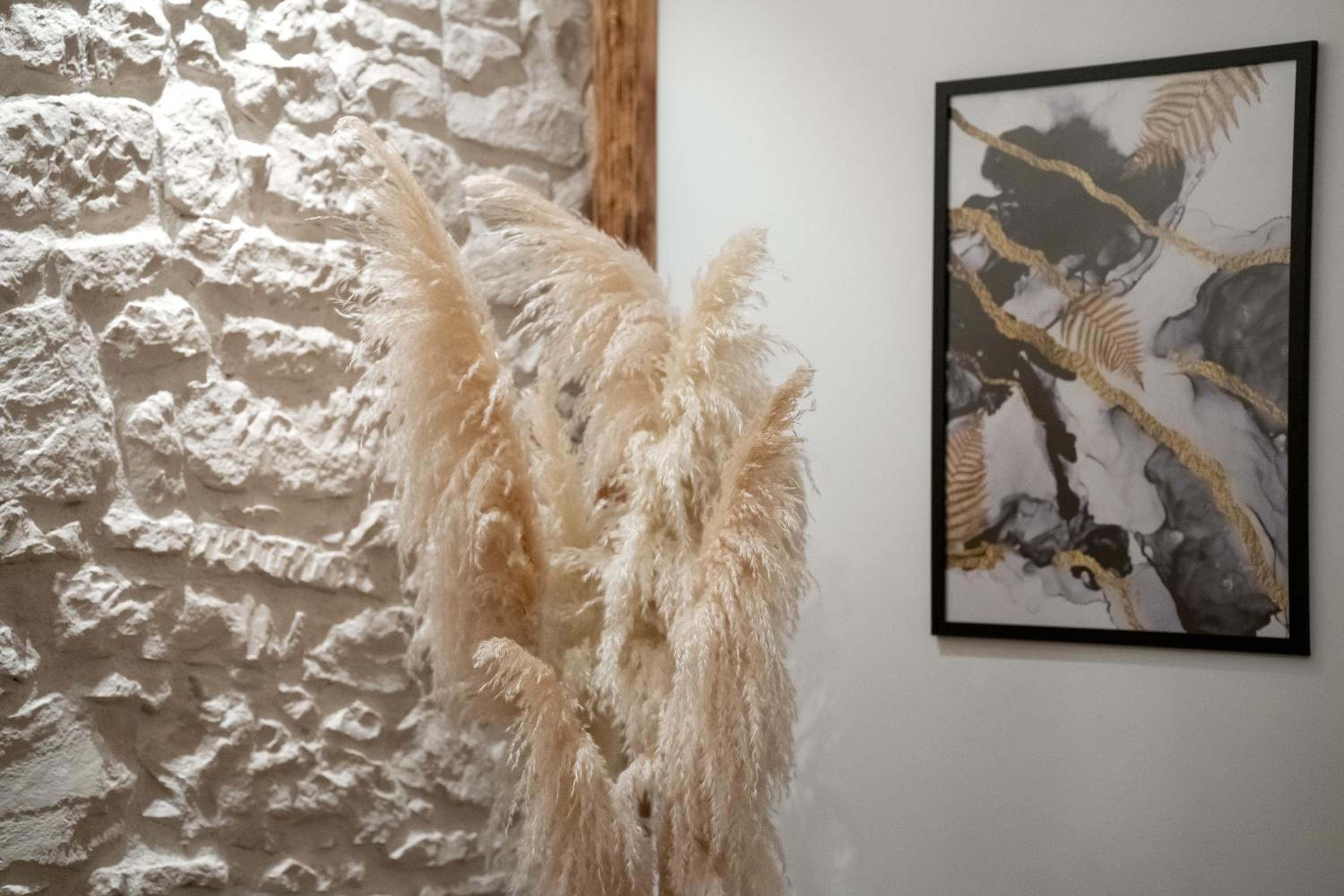 Ema's Oasis Mostar House, Your Perfect Getaway, Free Private Parking and Garden