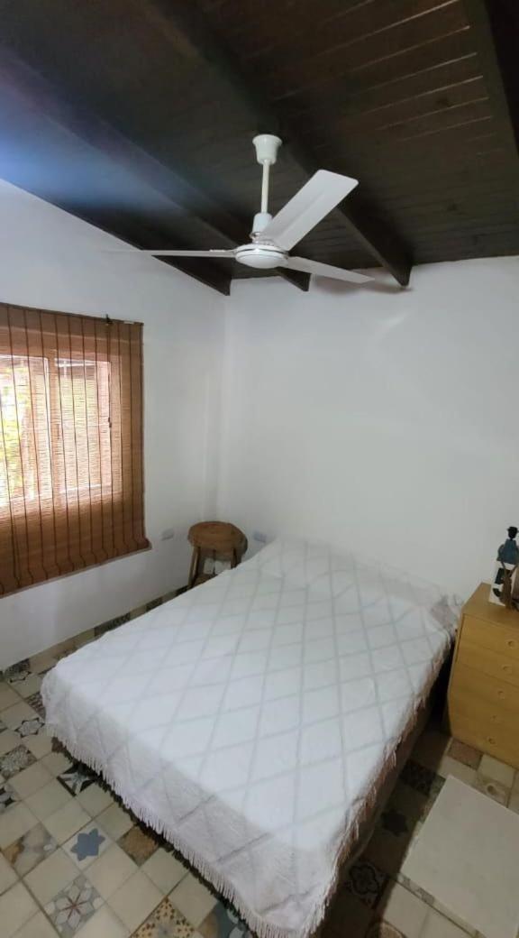 Casita del árbol solo para familias
