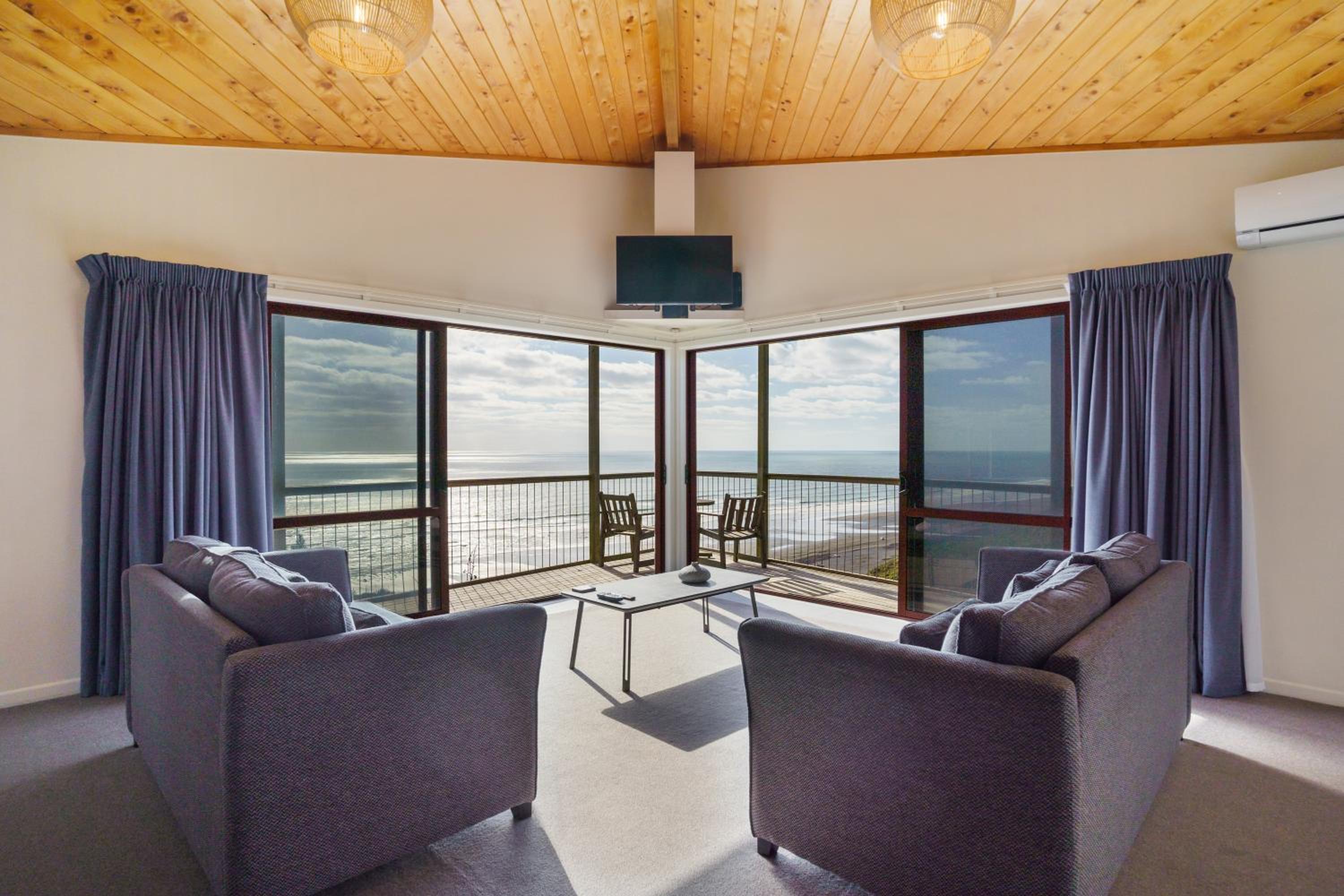 Castaways Resort