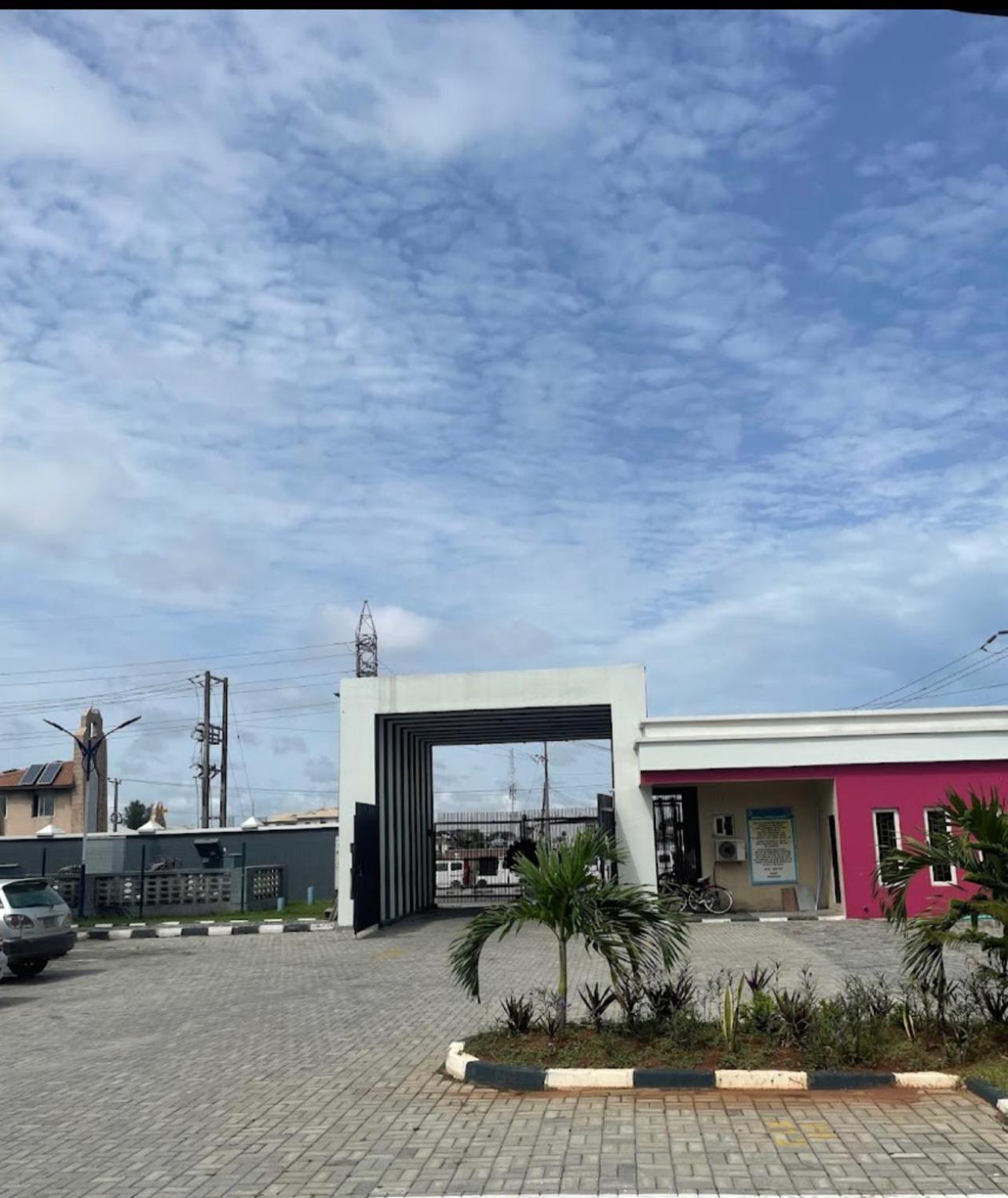 LekkiFreedomWay