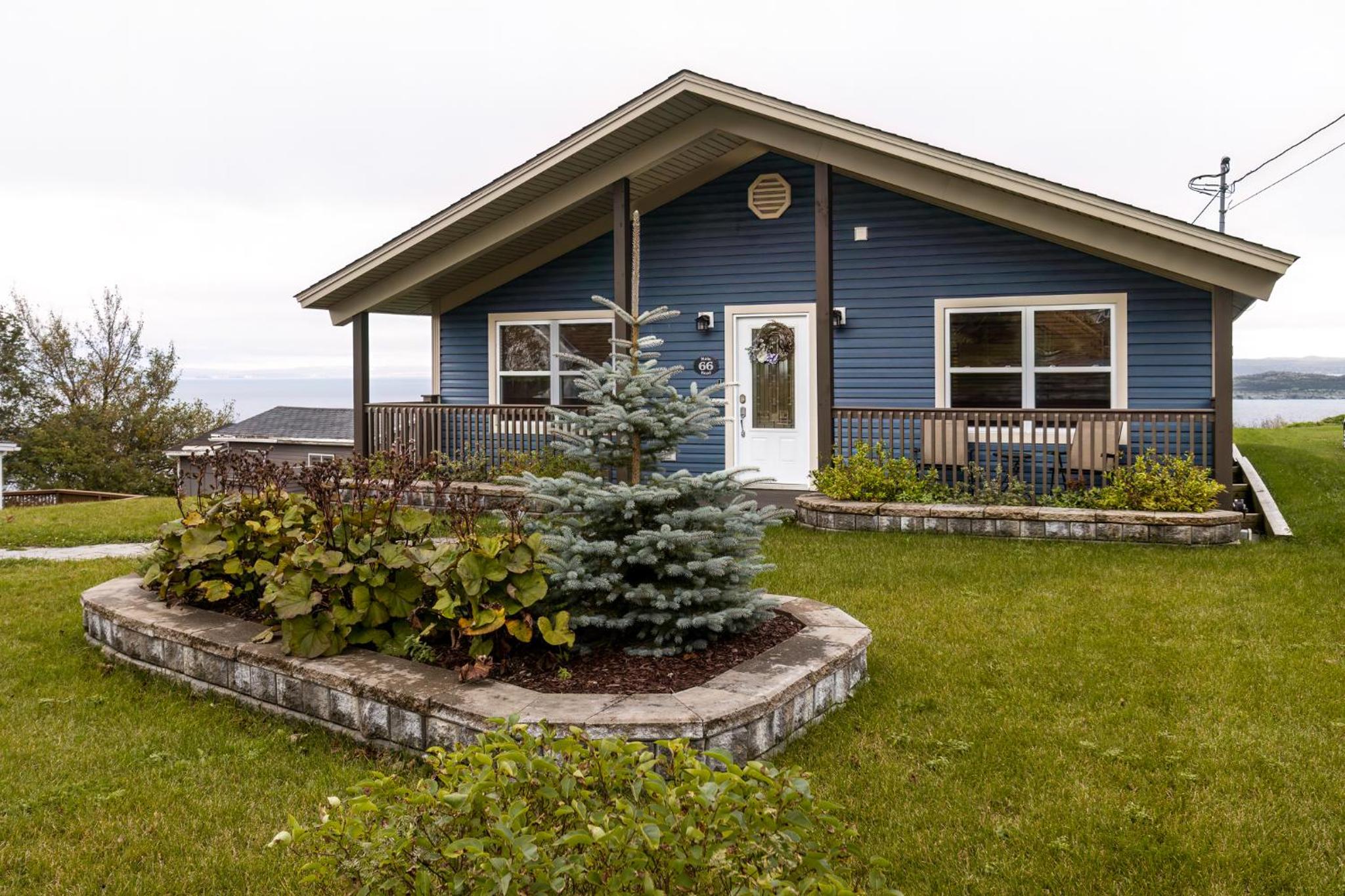 Belle Vue Cottage - Upper Island Cove
