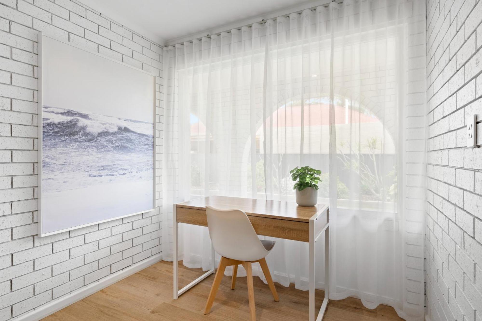 The Arches ~ Style, location and spacious living!