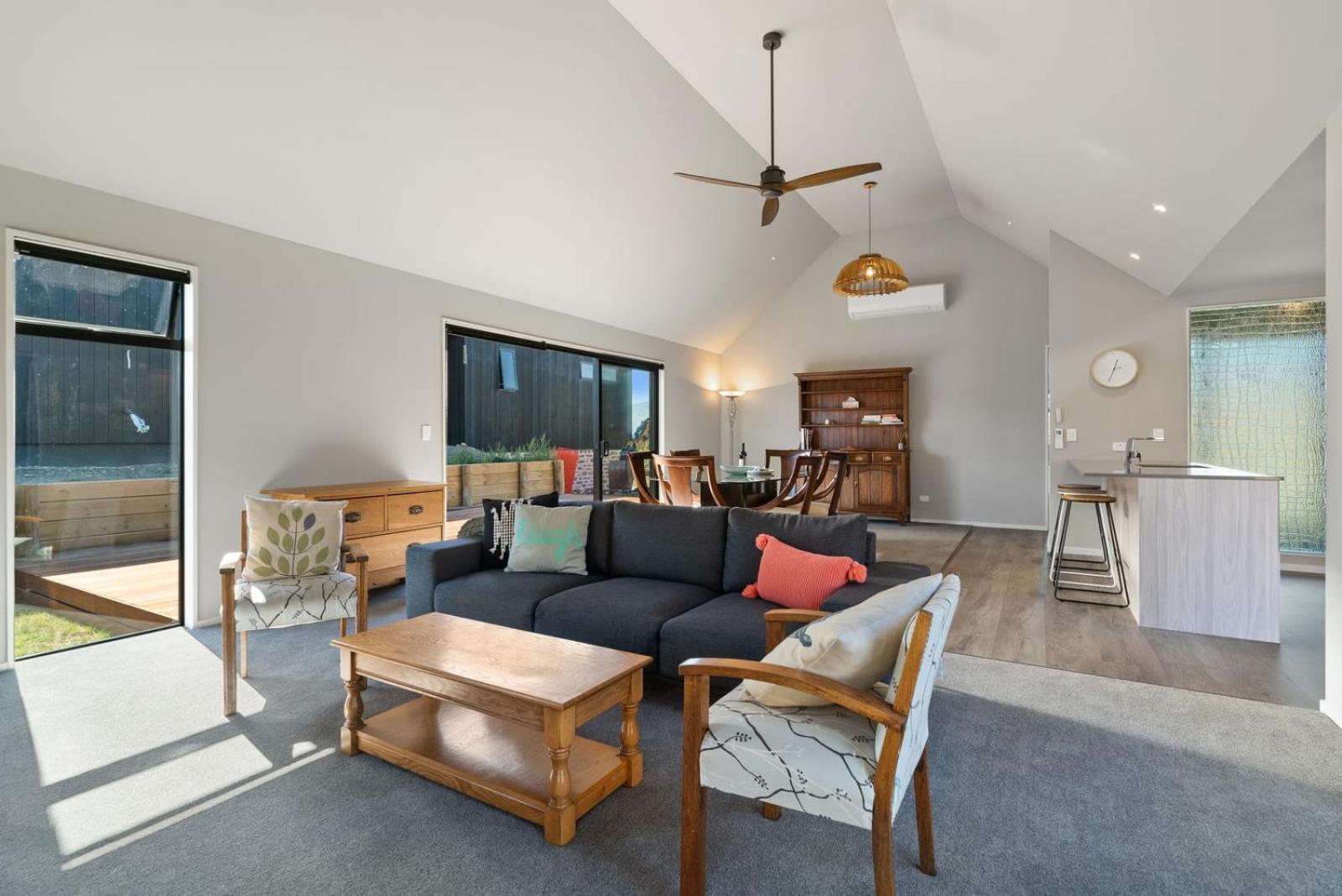 Wanaka Adventure Retreat view 2