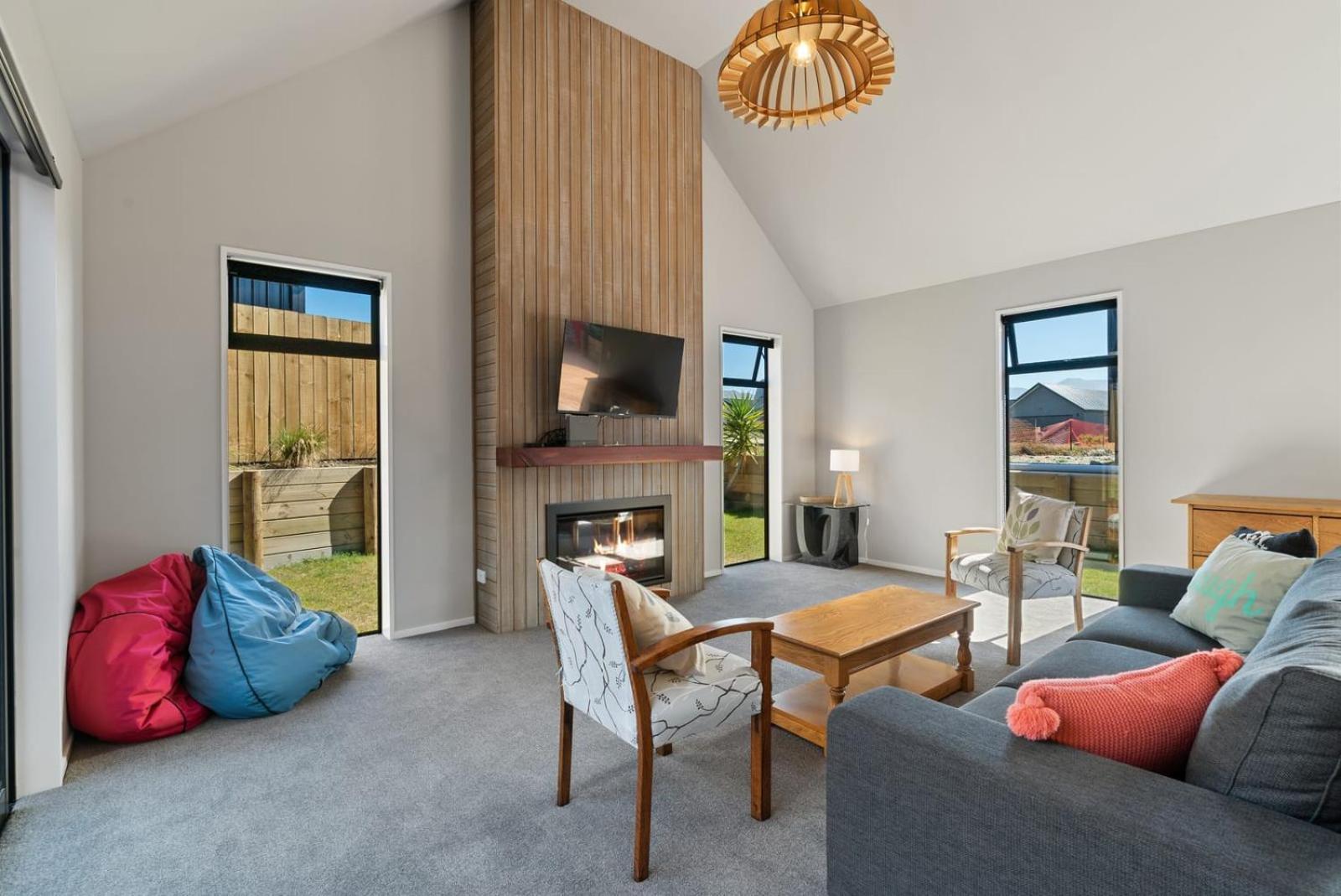 Wanaka Adventure Retreat view 3