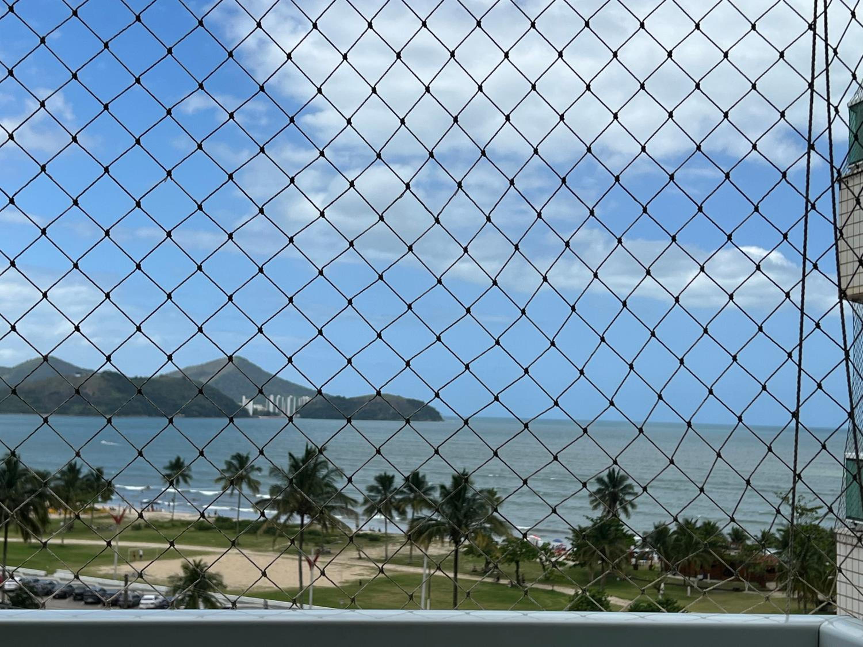 Apto beira mar pé na areia