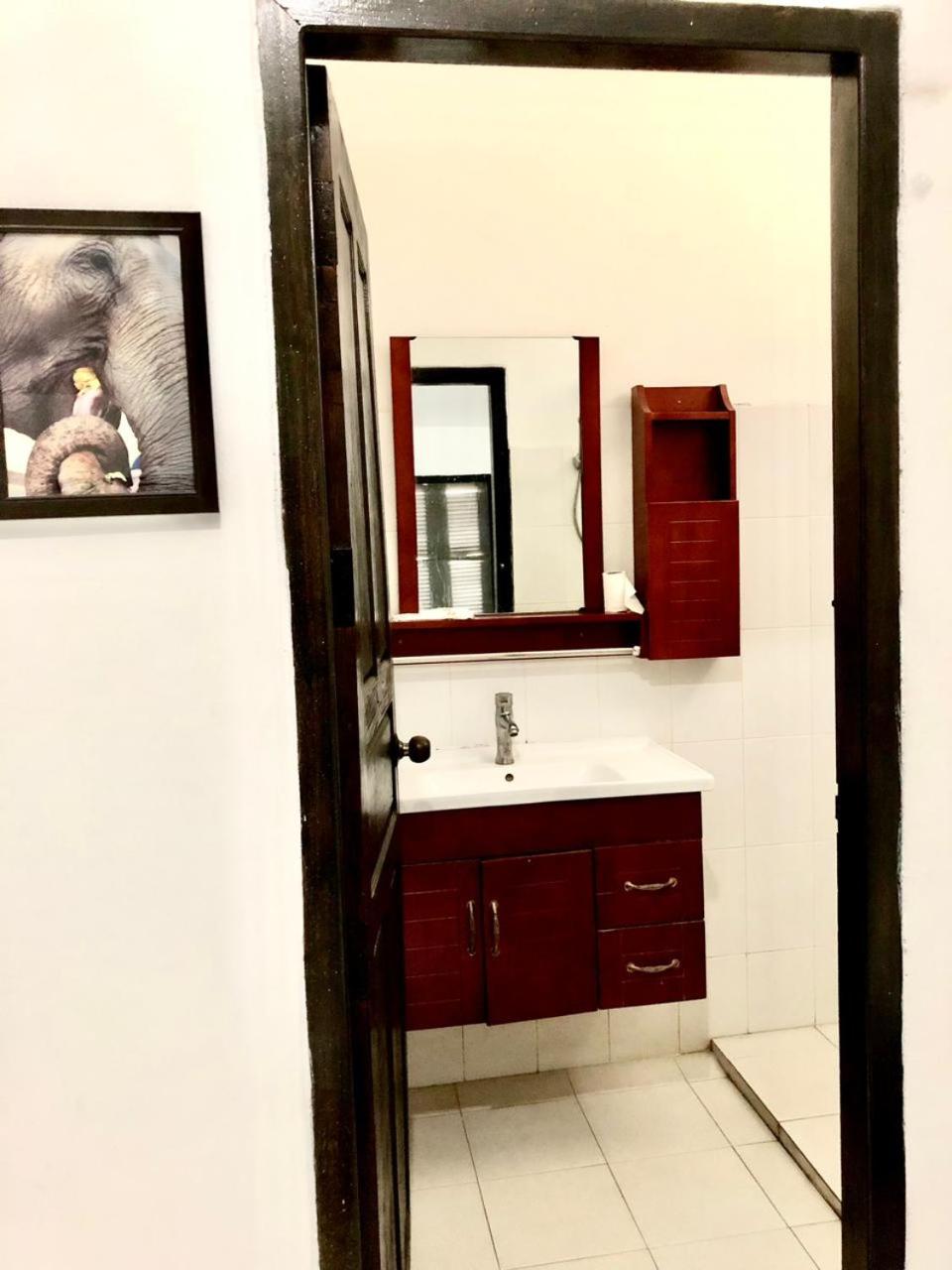 Meet sunset hostel Luangprabang