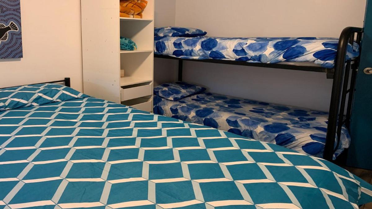 CDC-625 Beach House incl.rear 2BR studio