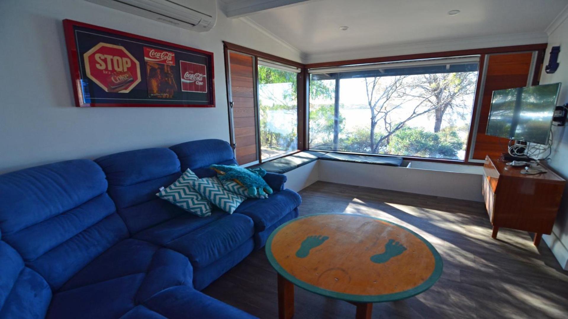 CDC-625 Beach House incl.rear 2BR studio