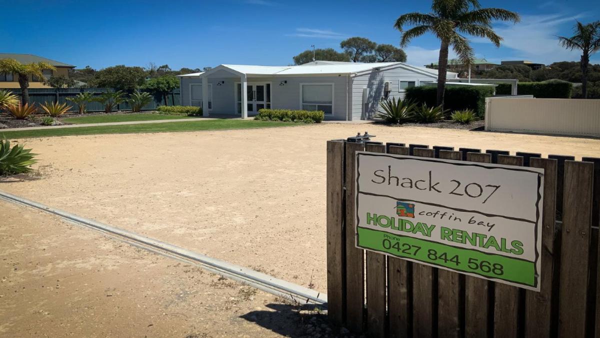 Shack 207