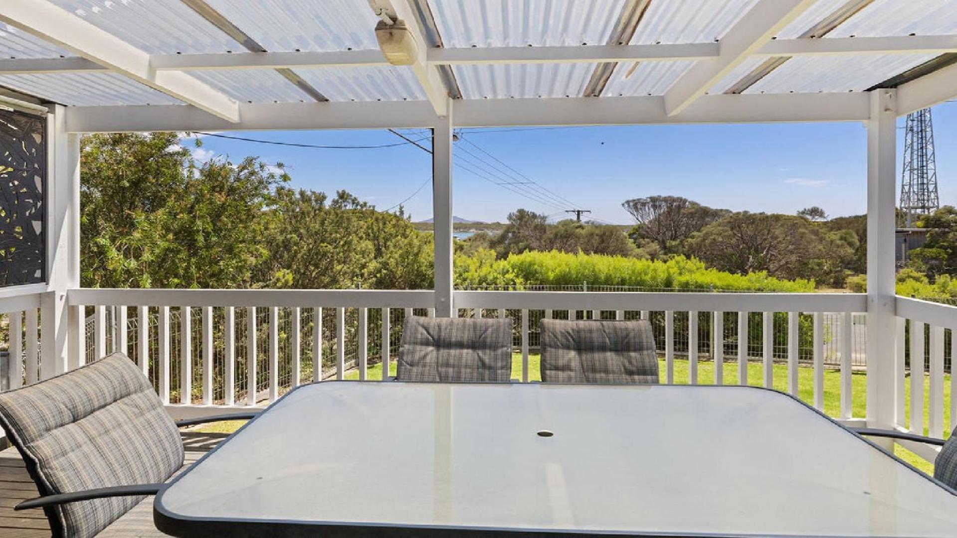 Endymion Is Ideally Situated On The Esplanade