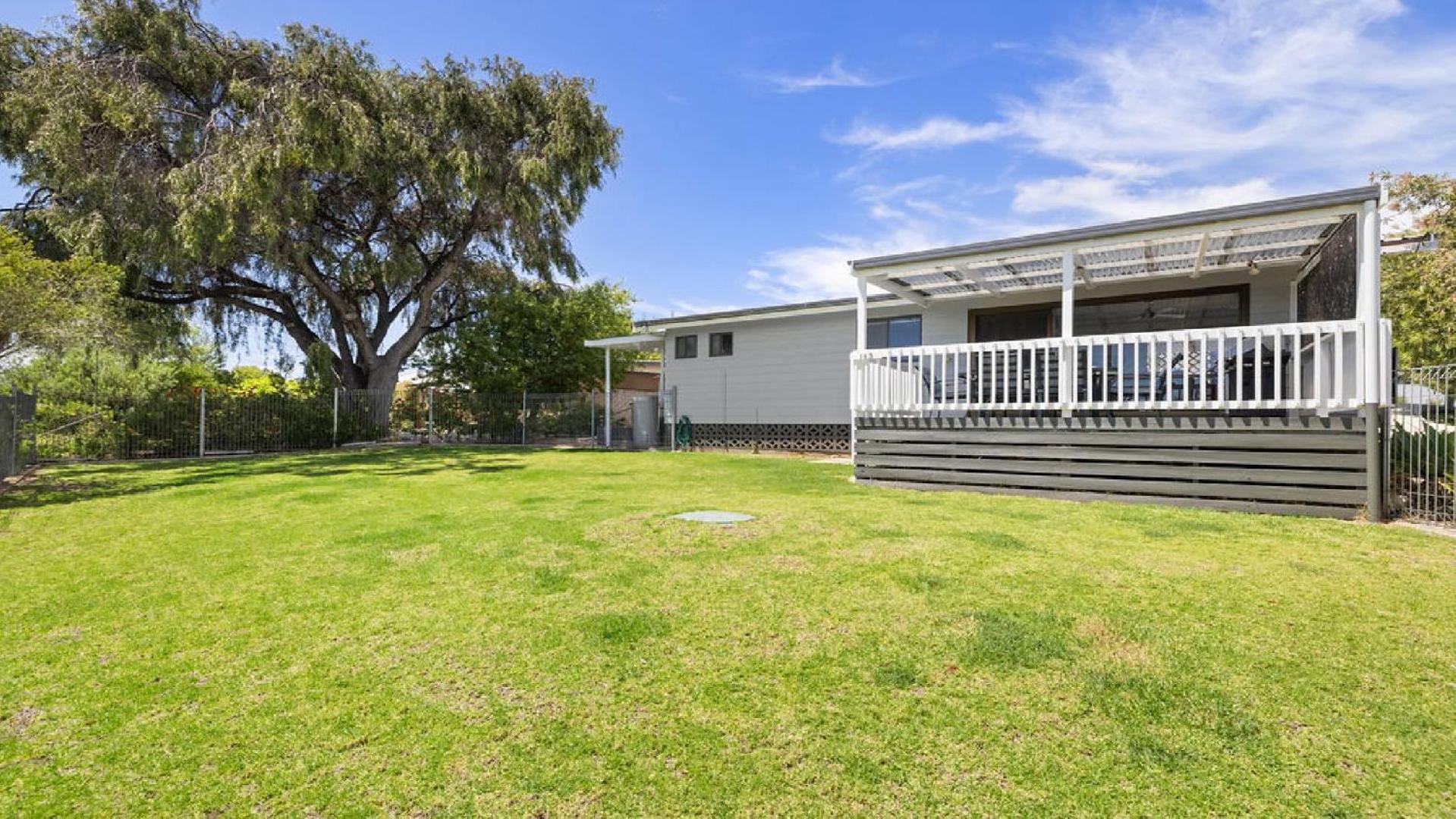 Endymion Is Ideally Situated On The Esplanade