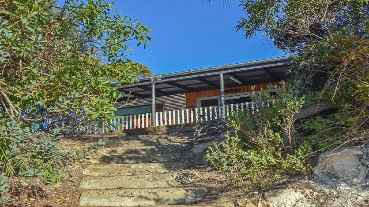 CDC-625 Beach House