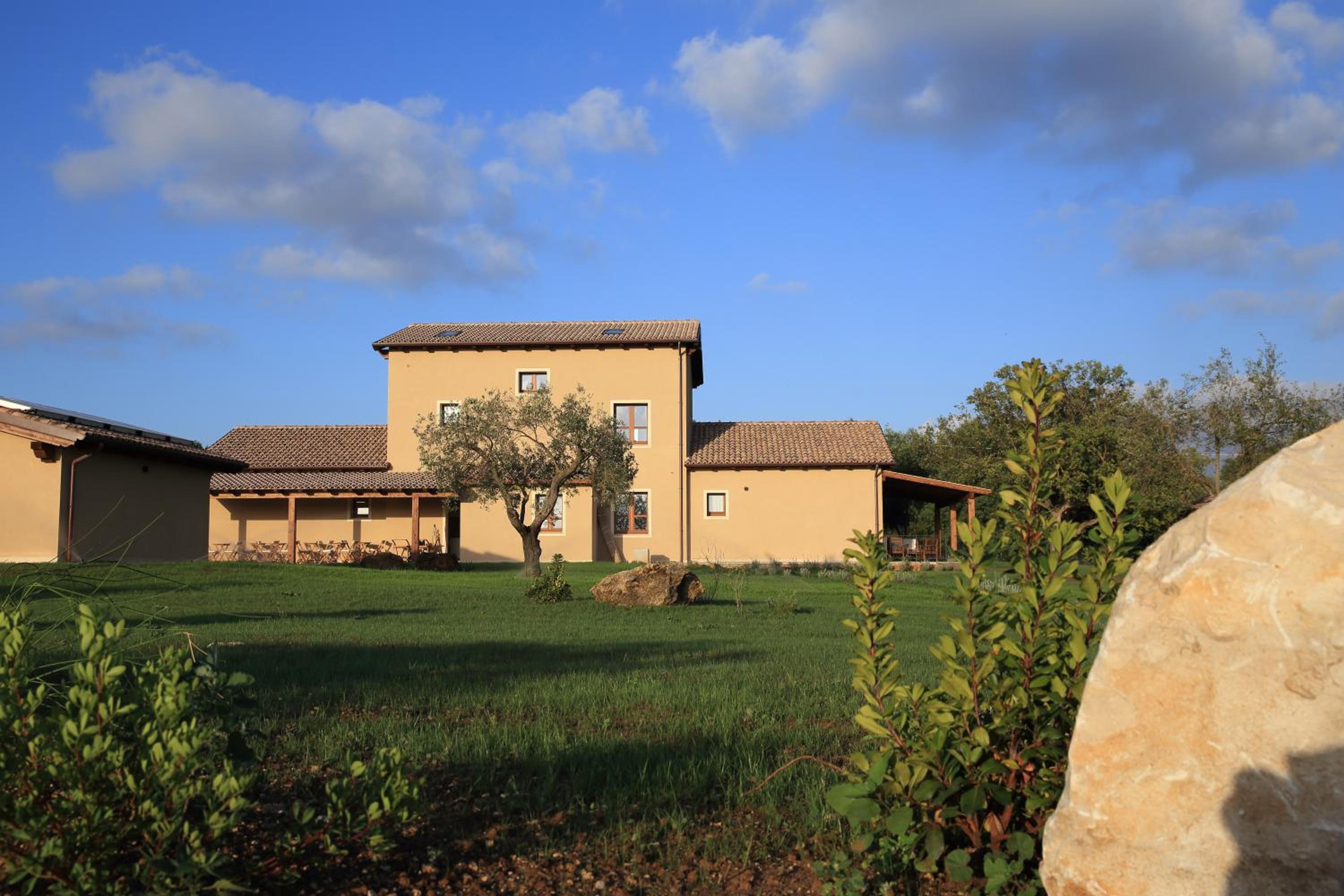 Inghirios Wellness Country Resort