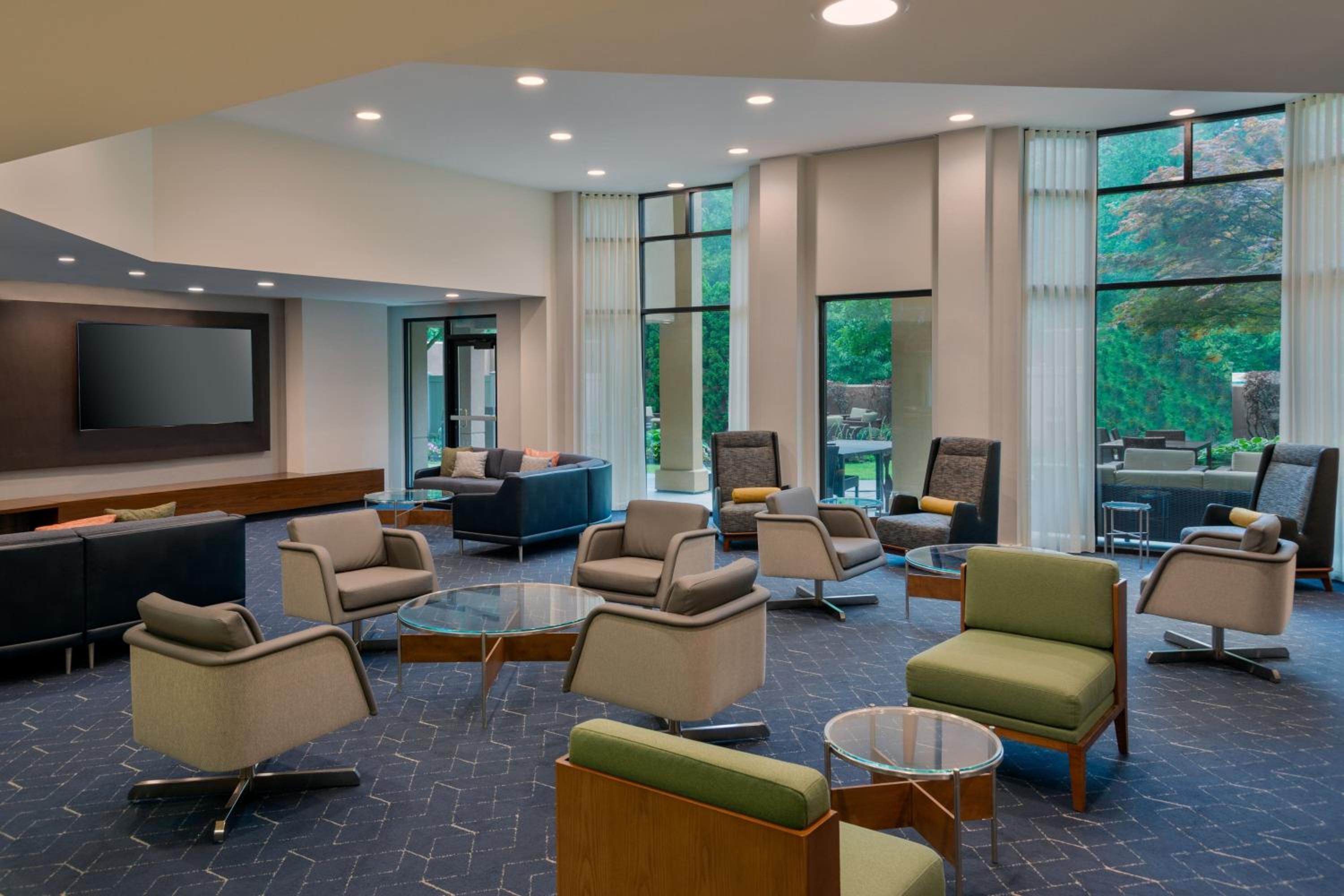 Danbury Vacations - Courtyard by Marriott Danbury - Property Image 37