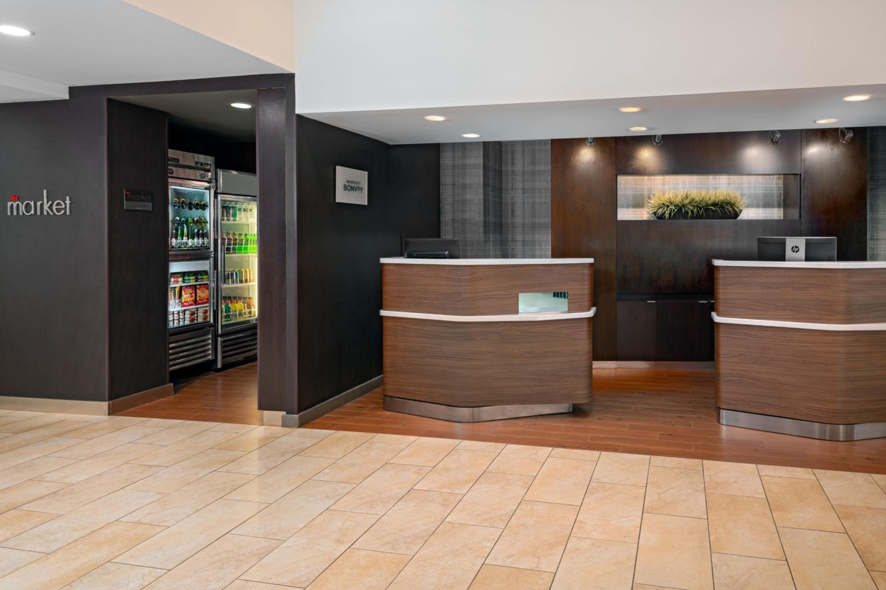 Danbury Vacations - Courtyard by Marriott Danbury - Property Image 10