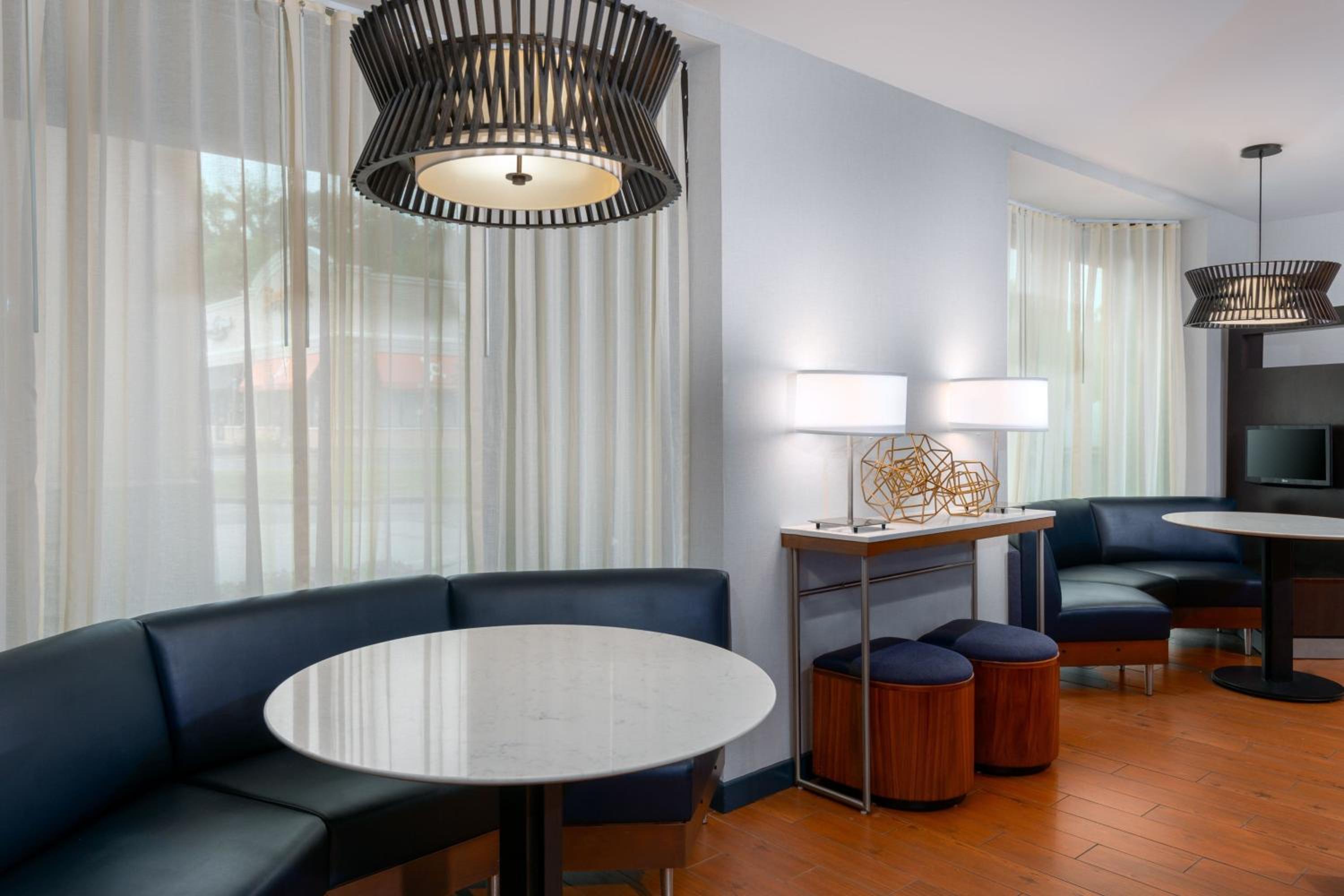 Danbury Vacations - Courtyard by Marriott Danbury - Property Image 29