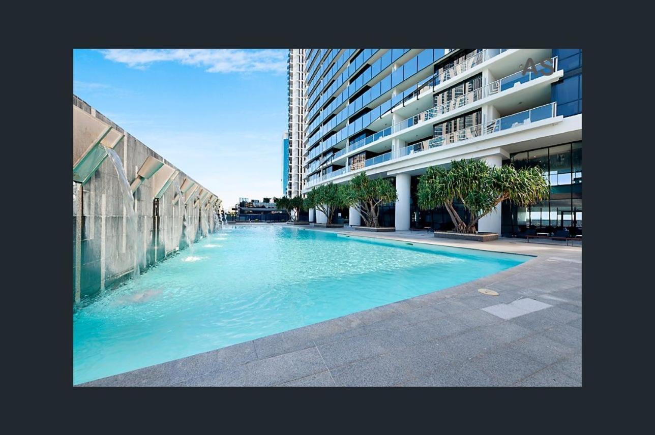 Circle on Cavill - Private Apartments - Apartment Stay photo 25 of 58