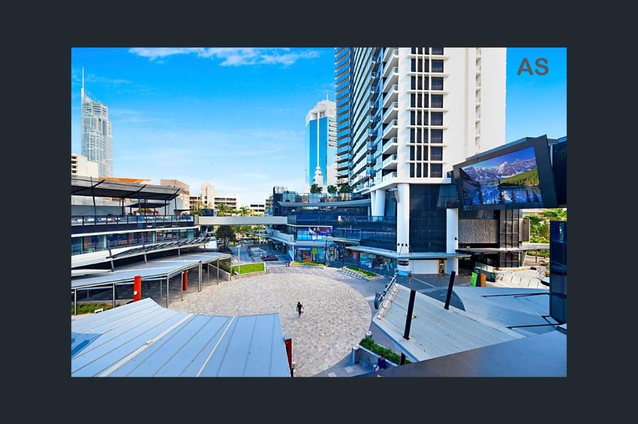 Circle on Cavill - Private Apartments - Apartment Stay