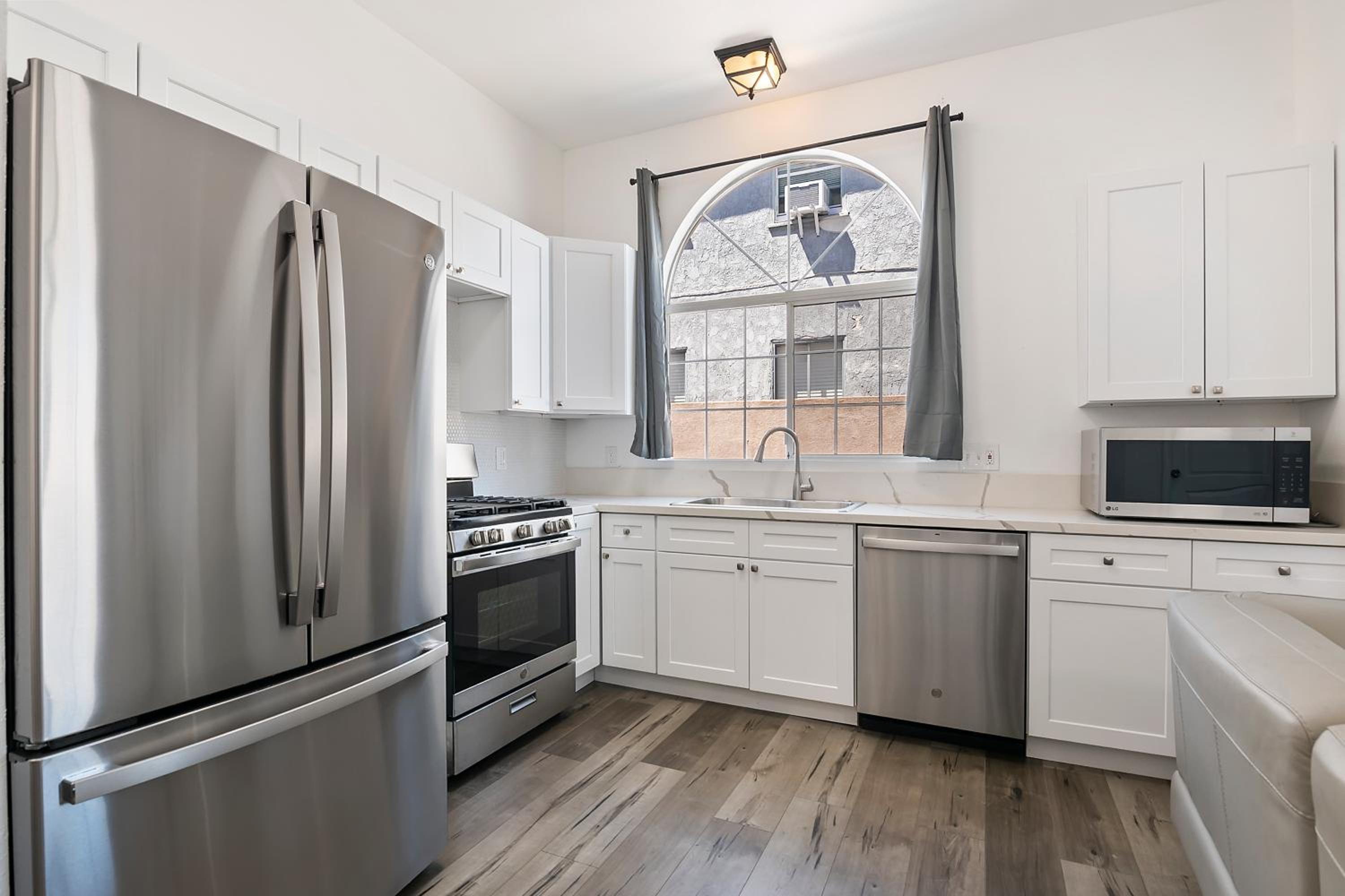 4bed with 3bath Hollywood living near Universal studio and Hollywood