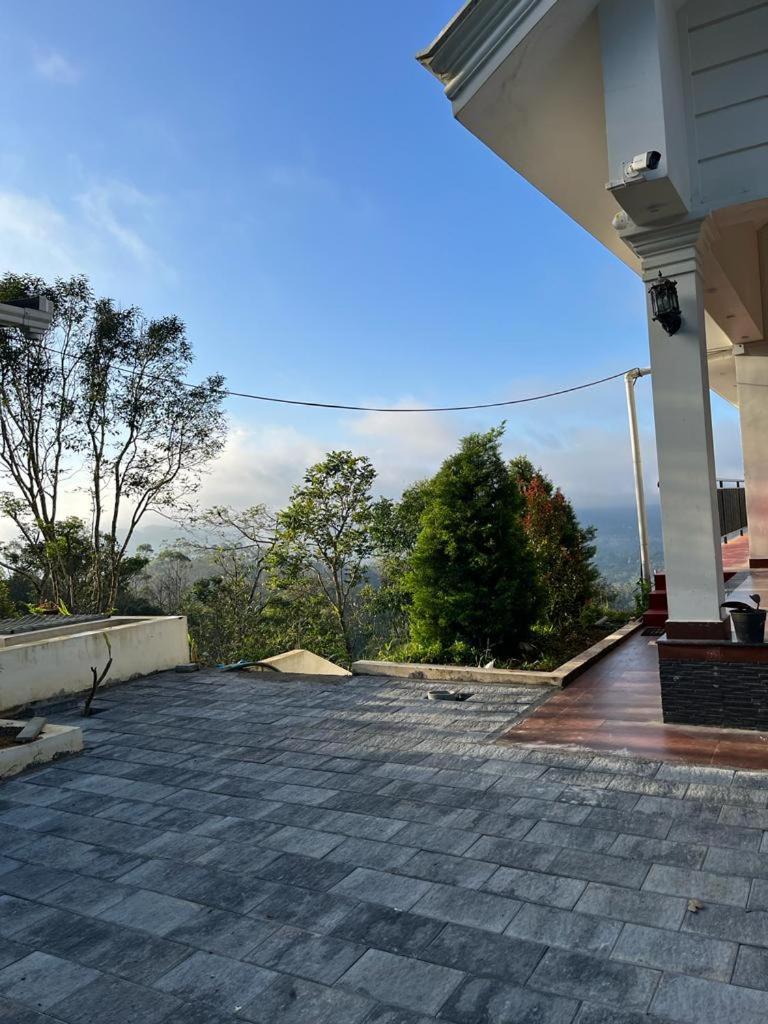 Munnar Alkaline Villa
