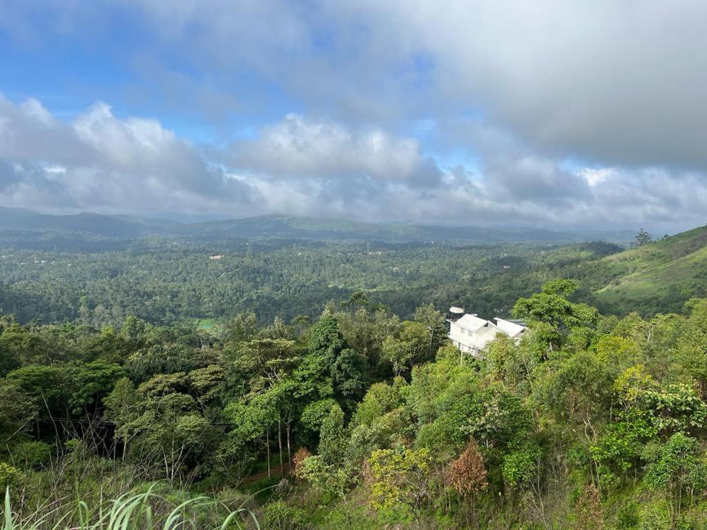 Munnar Alkaline Villa