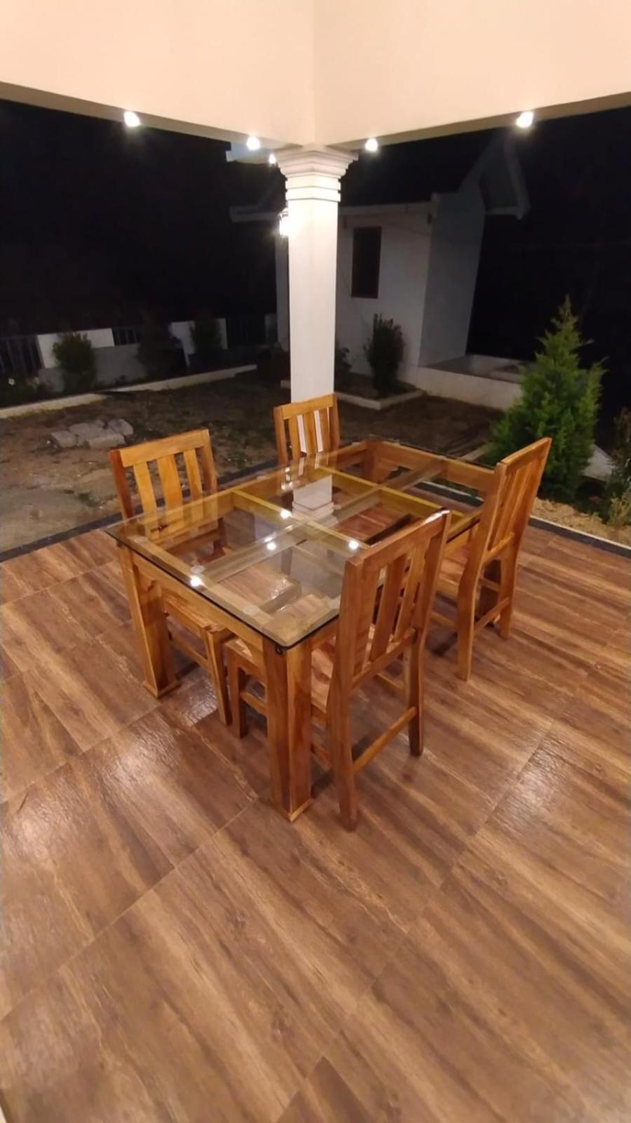 Munnar Alkaline Villa