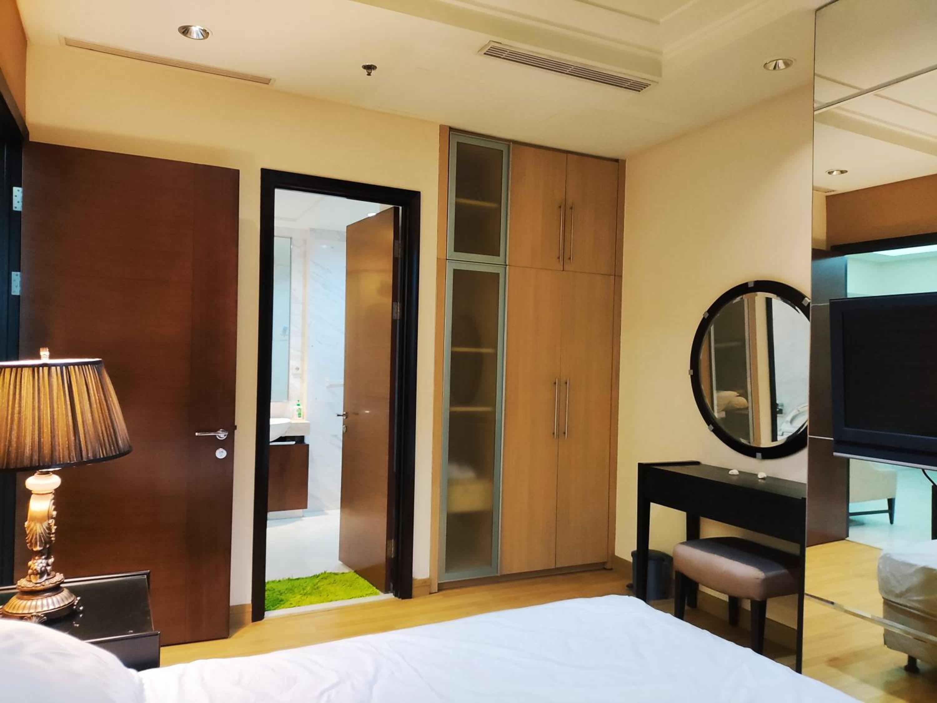 Apartement The Peak Sudirman
